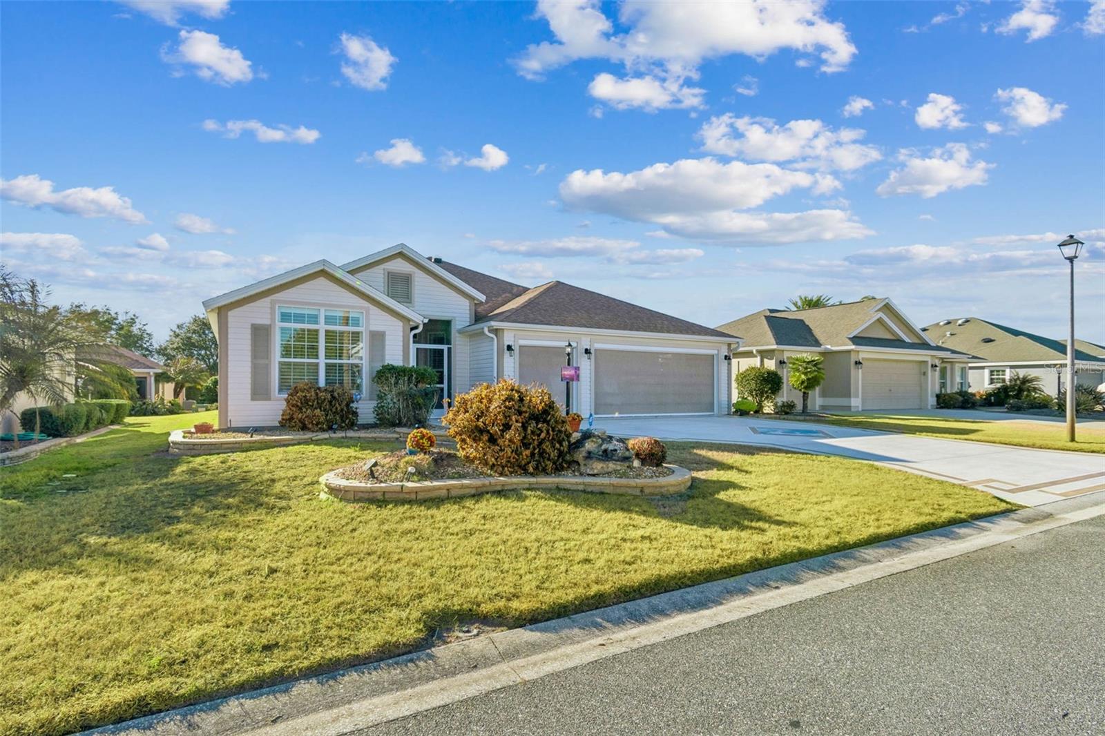 Image 3 of 62 For 650 Bradford Loop