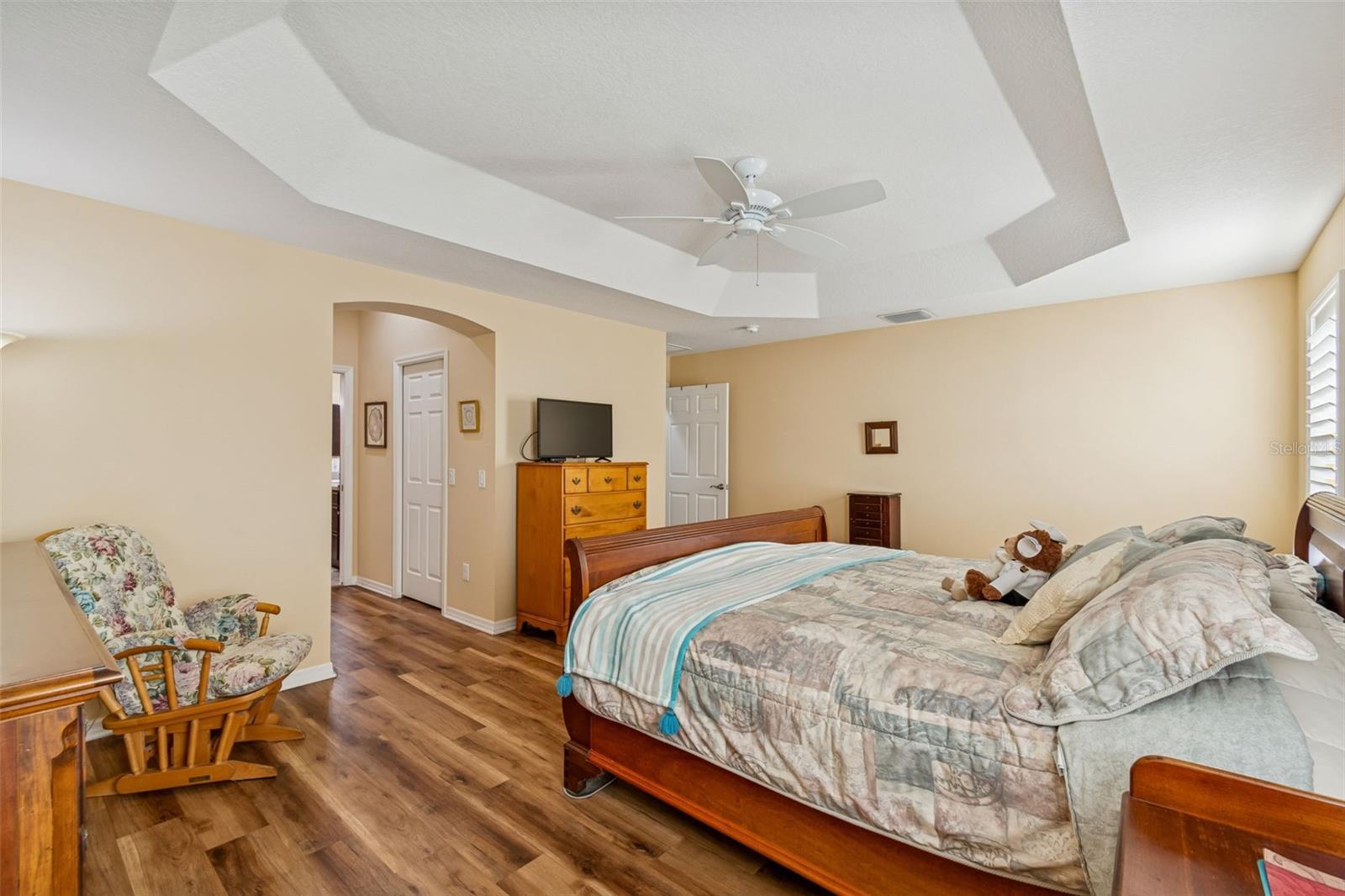 Image 50 of 62 For 650 Bradford Loop