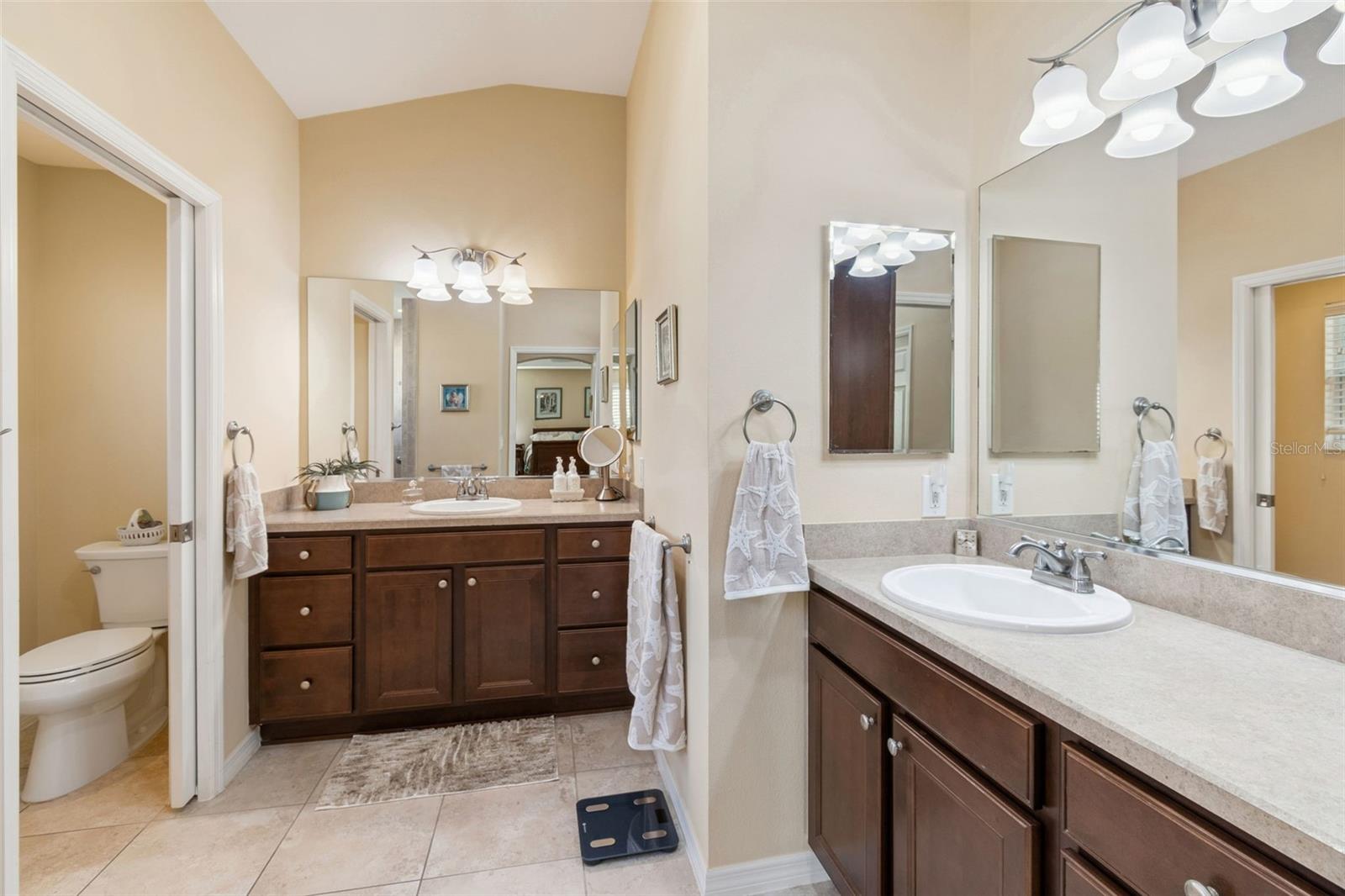 Image 53 of 62 For 650 Bradford Loop