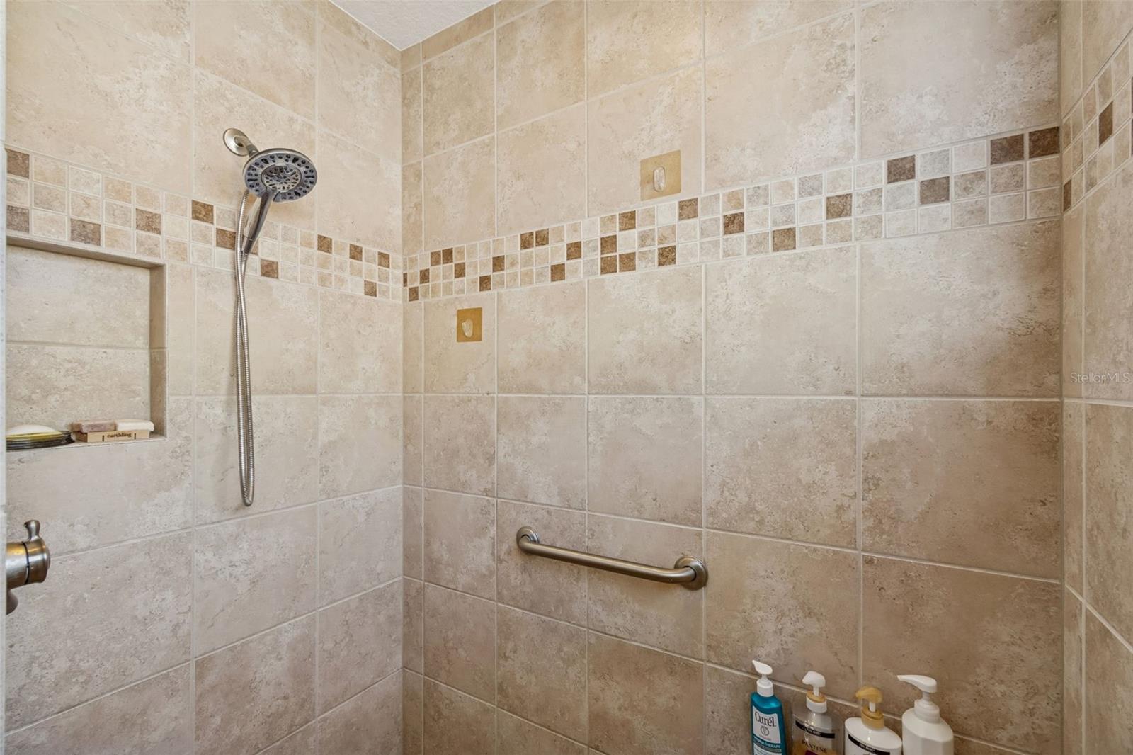 Image 56 of 62 For 650 Bradford Loop