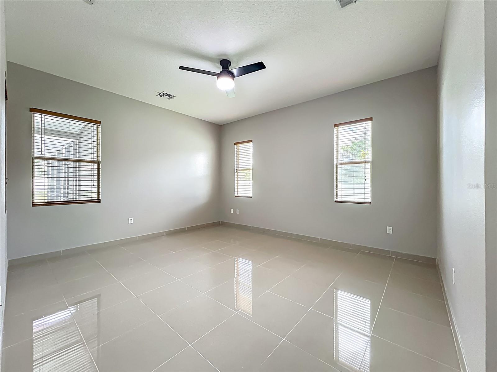 Image 19 of 49 For 3731 Peaceful Valley Drive