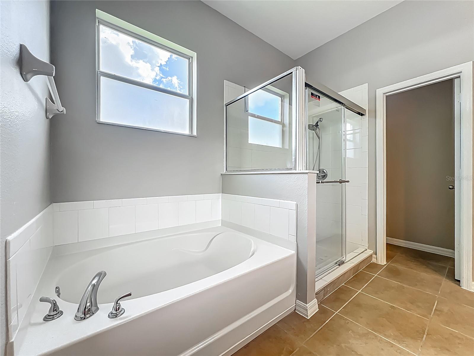 Image 20 of 49 For 3731 Peaceful Valley Drive