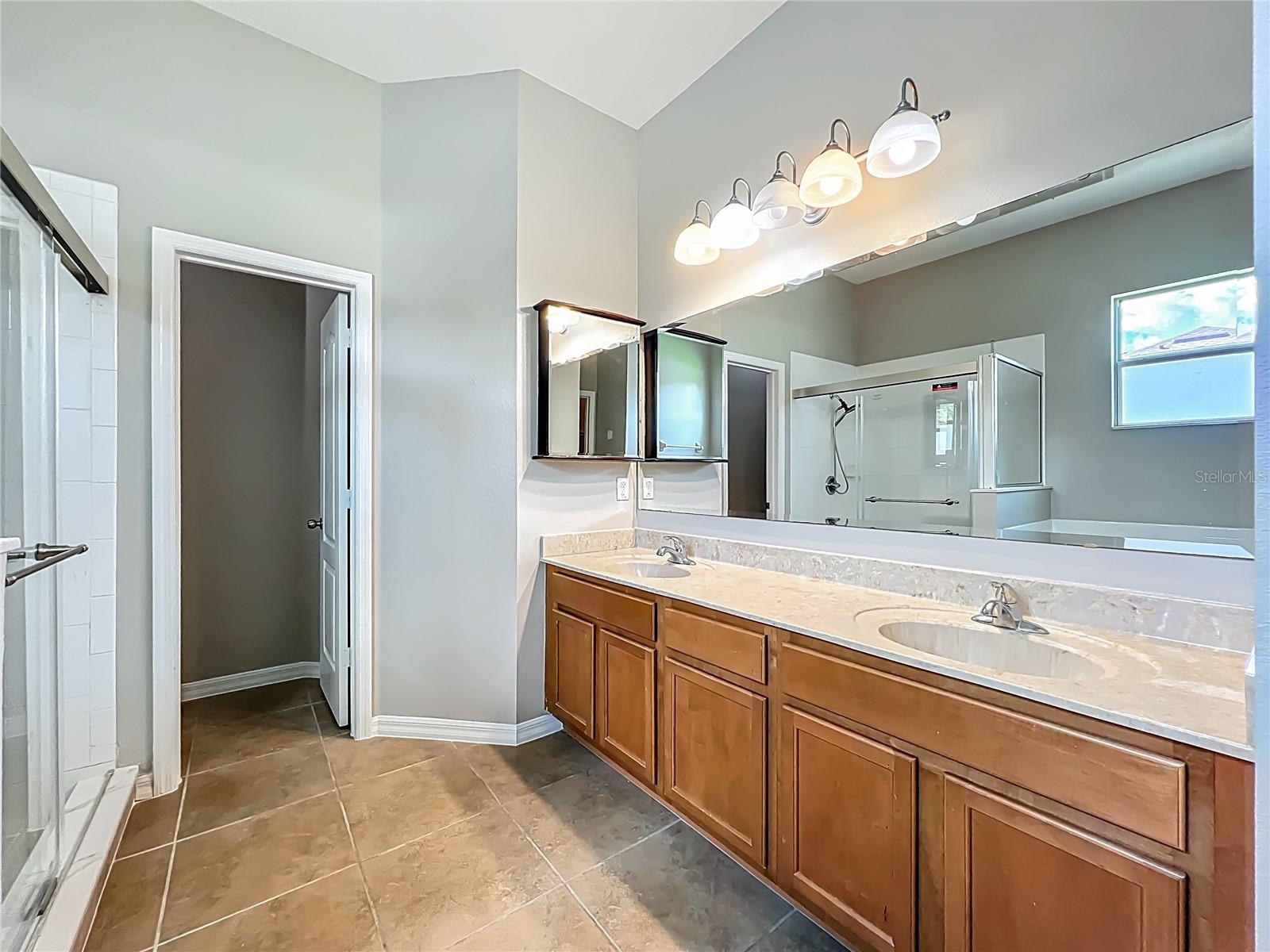 Image 21 of 49 For 3731 Peaceful Valley Drive