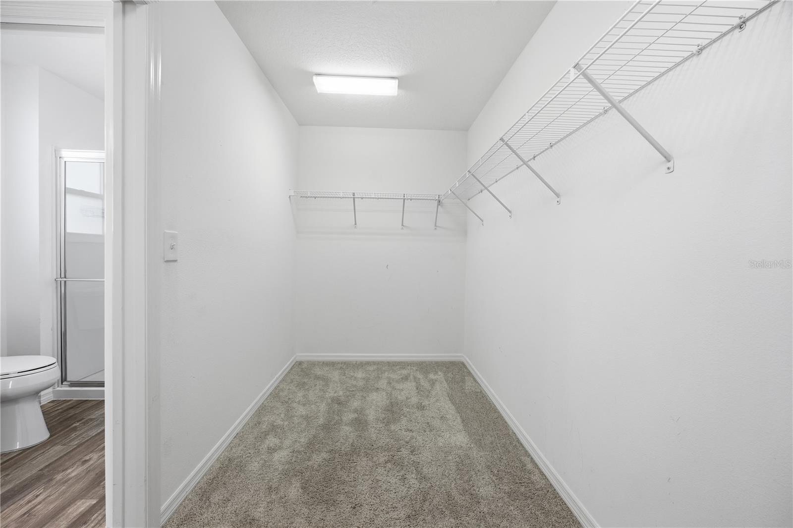 Image 15 of 42 For 11190 Hess Way