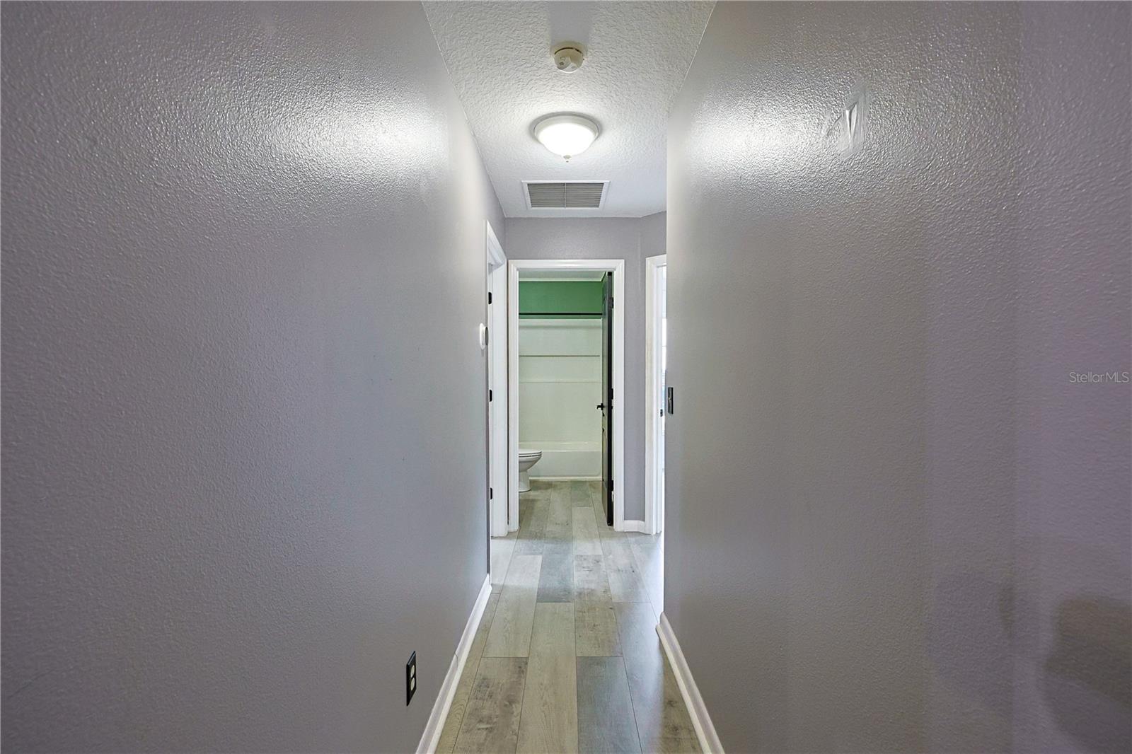 Image 17 of 47 For 182 Bambi Lane