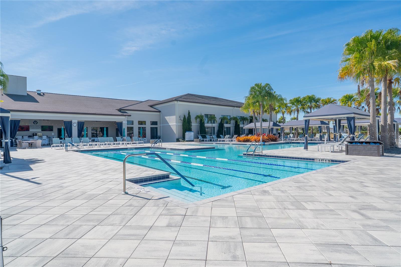 Listing photo id 76 for 5013 Sevilla Shores Drive