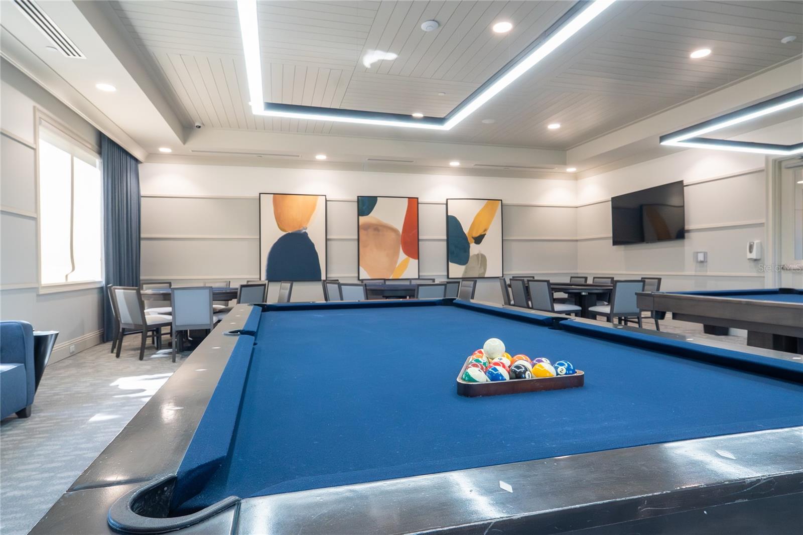 Listing photo id 86 for 5013 Sevilla Shores Drive