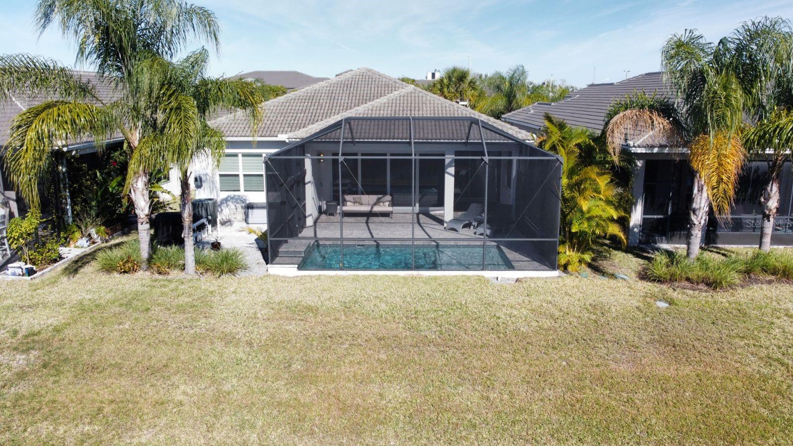 Listing photo id 94 for 5013 Sevilla Shores Drive