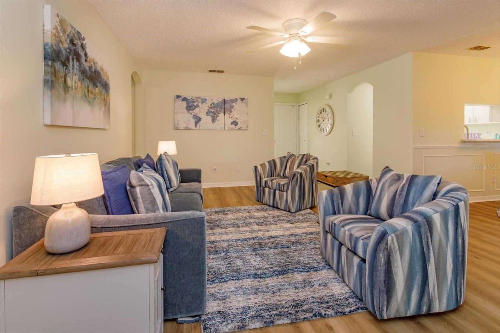 Image 14 of 42 For 3634 Eversholt