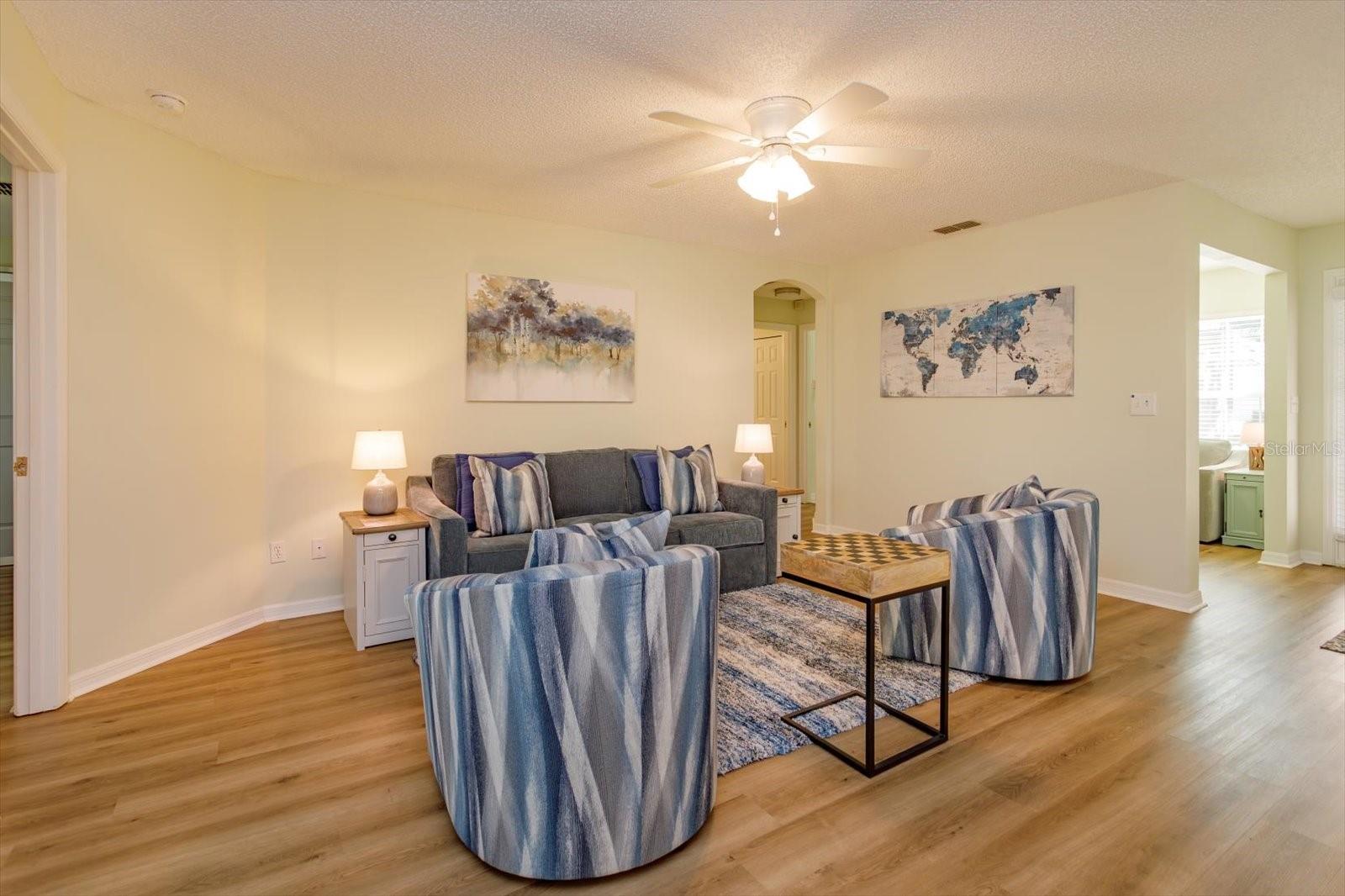 Image 16 of 42 For 3634 Eversholt