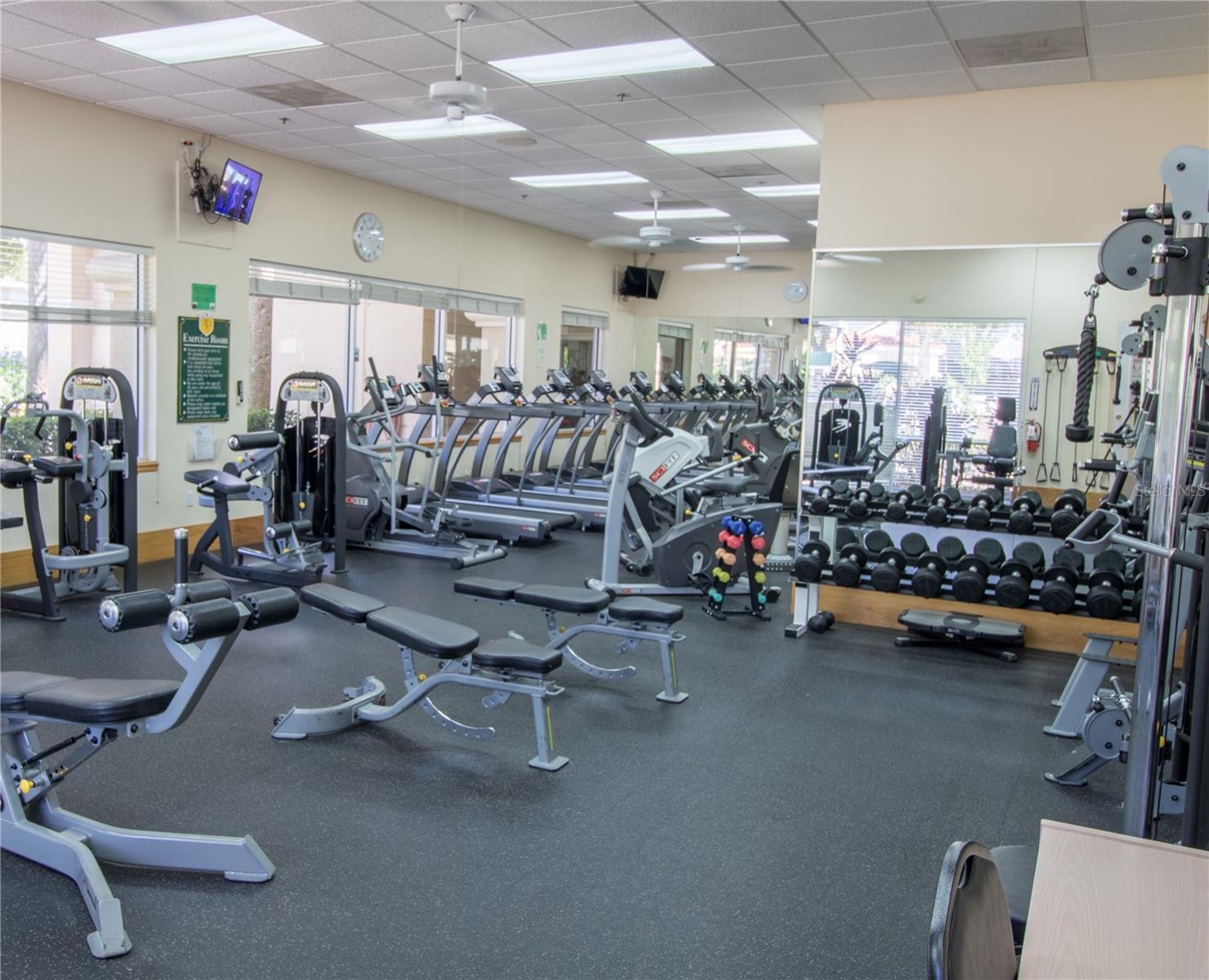 Image 38 of 42 For 3634 Eversholt