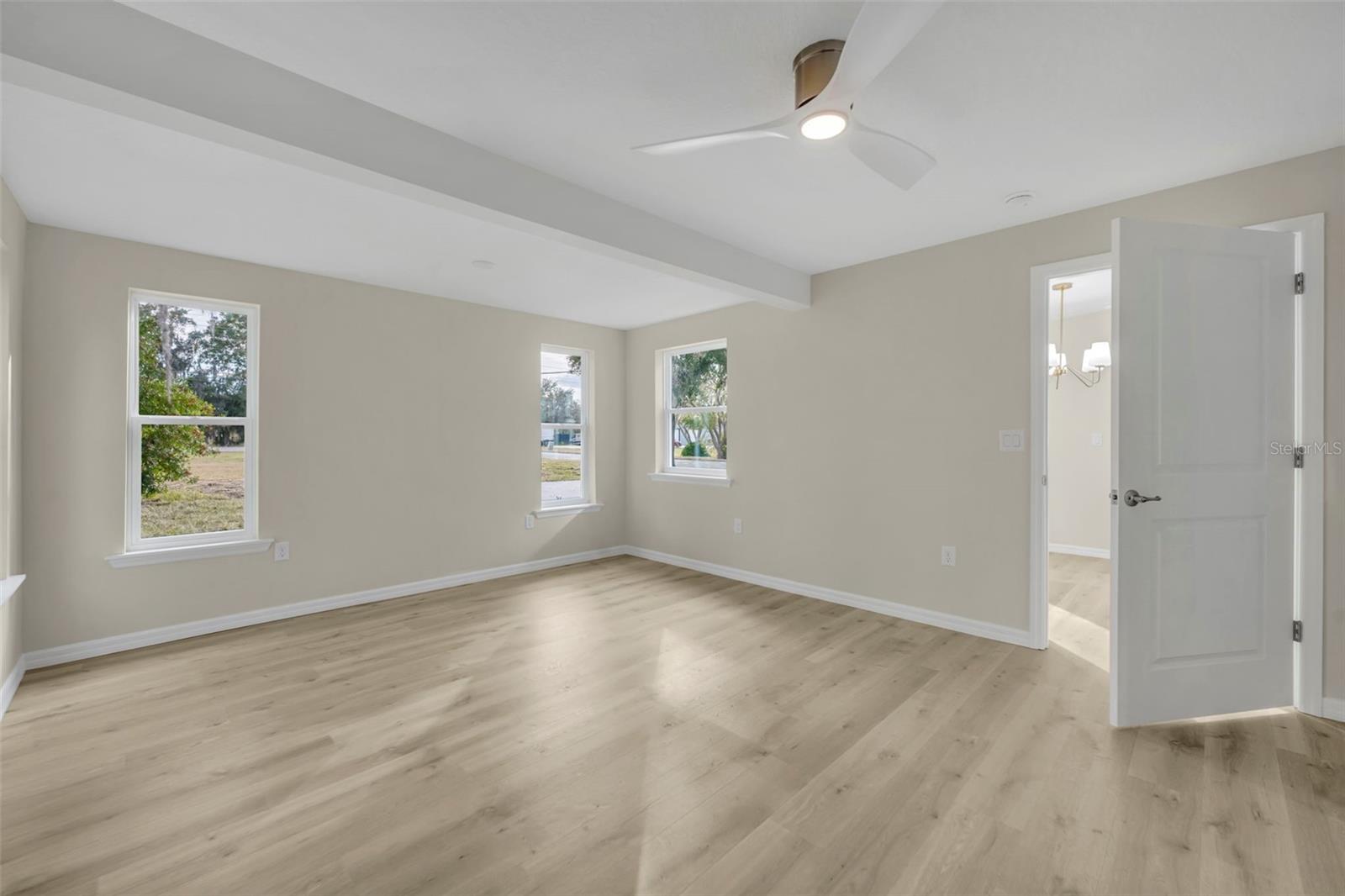 Image 24 of 40 For 31201 Merry Rd