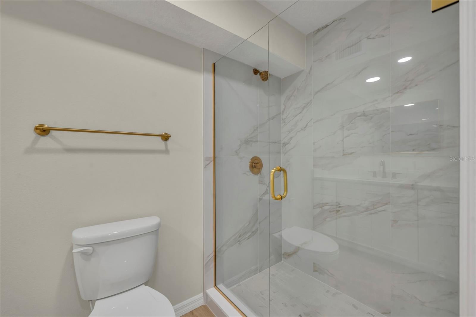 Image 26 of 40 For 31201 Merry Rd