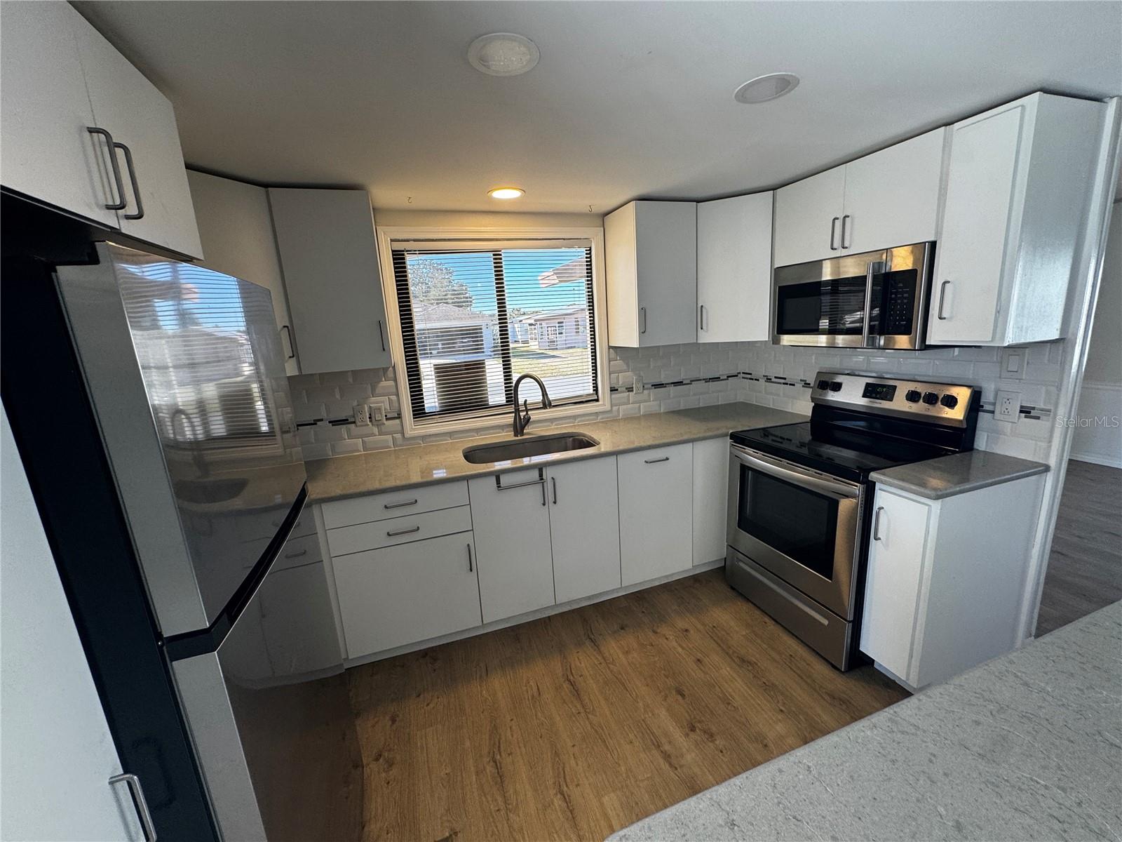 Image 4 of 14 For 1003 Oren Avenue