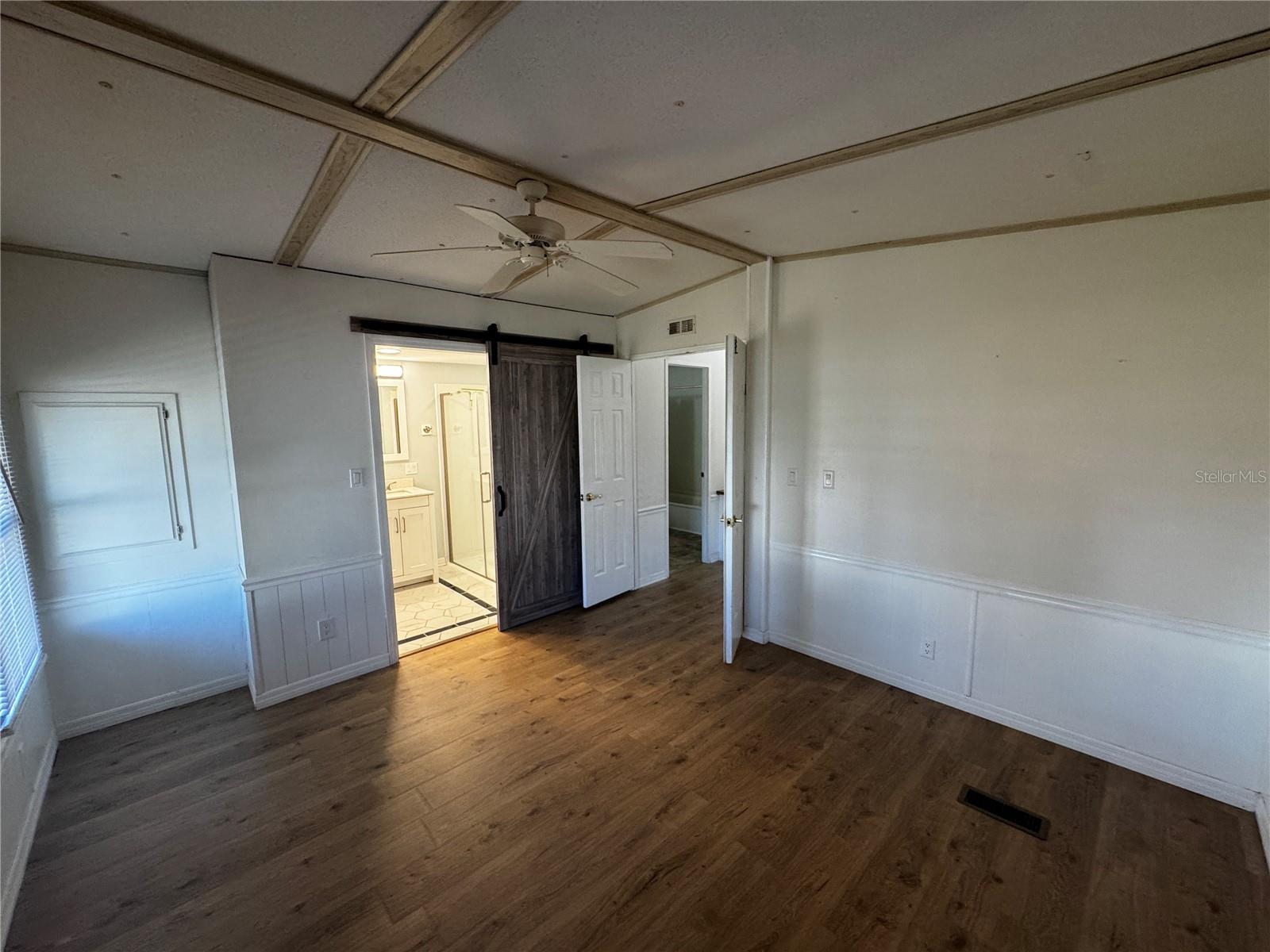 Image 7 of 14 For 1003 Oren Avenue