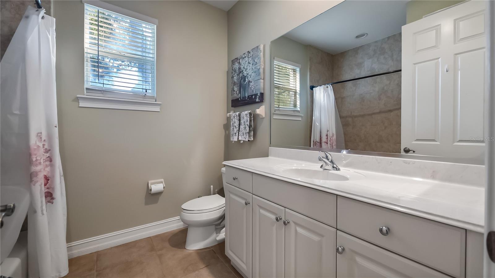 Image 22 of 33 For 103 Wisteria Lane