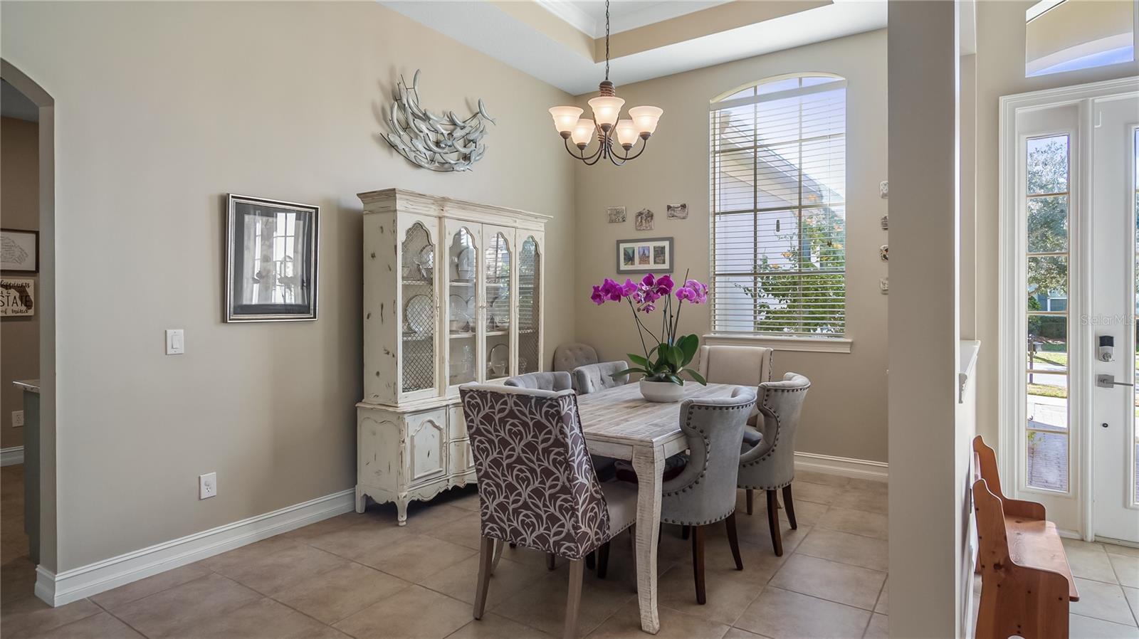 Image 5 of 33 For 103 Wisteria Lane