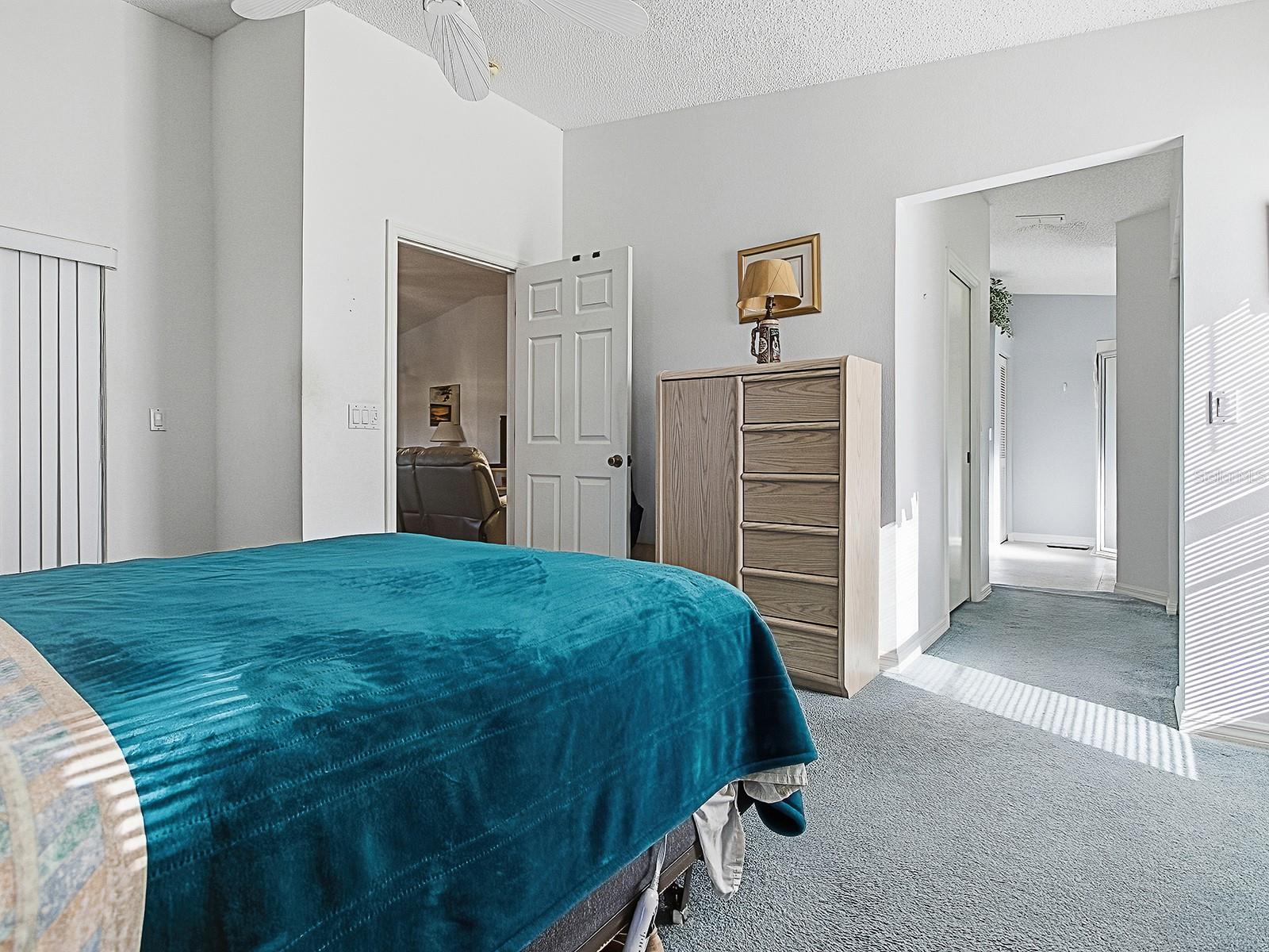 Image 20 of 36 For 32747 Timberwood Drive