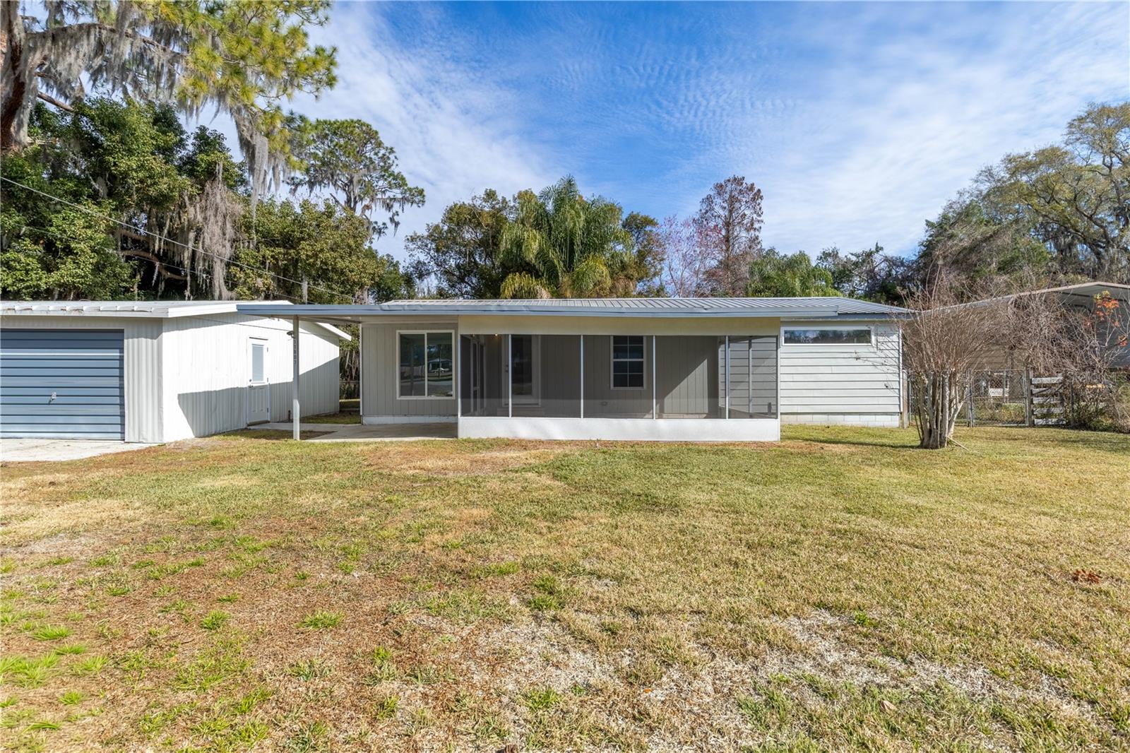 Details for 11807 Ocklawaha Drive, LEESBURG, FL 34788