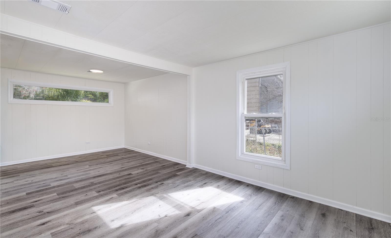 Image 14 of 43 For 11807 Ocklawaha Drive