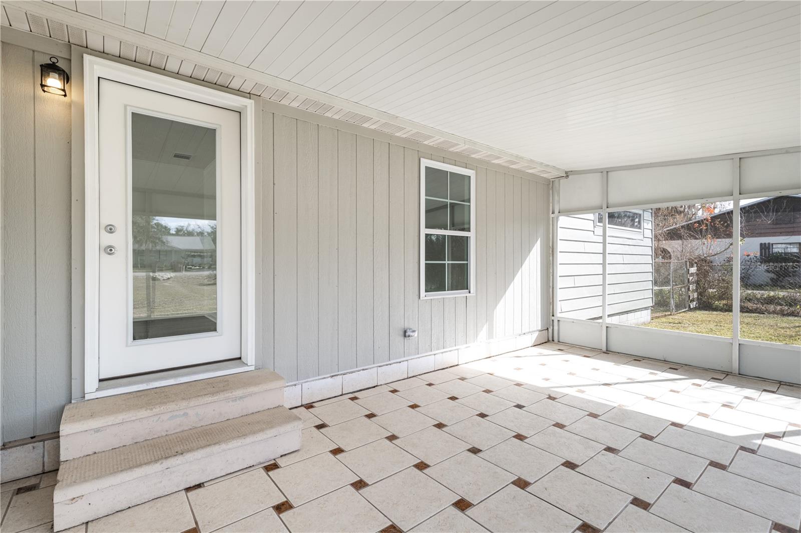 Image 19 of 43 For 11807 Ocklawaha Drive