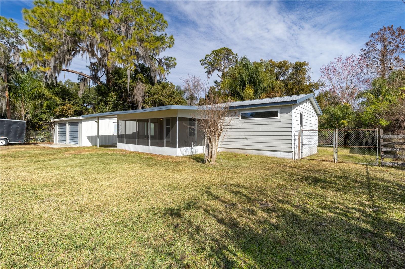 Image 2 of 43 For 11807 Ocklawaha Drive