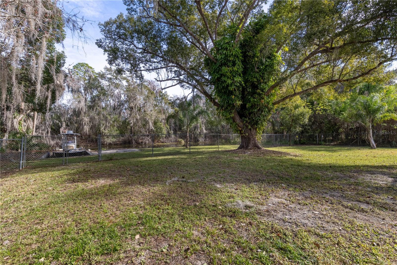 Image 3 of 43 For 11807 Ocklawaha Drive