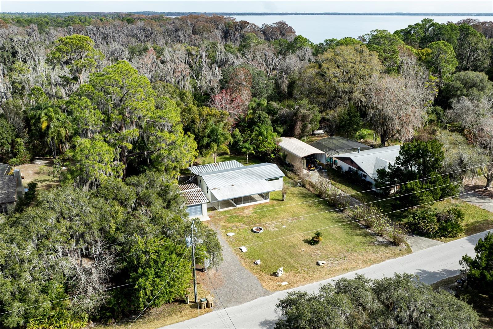 Image 31 of 43 For 11807 Ocklawaha Drive