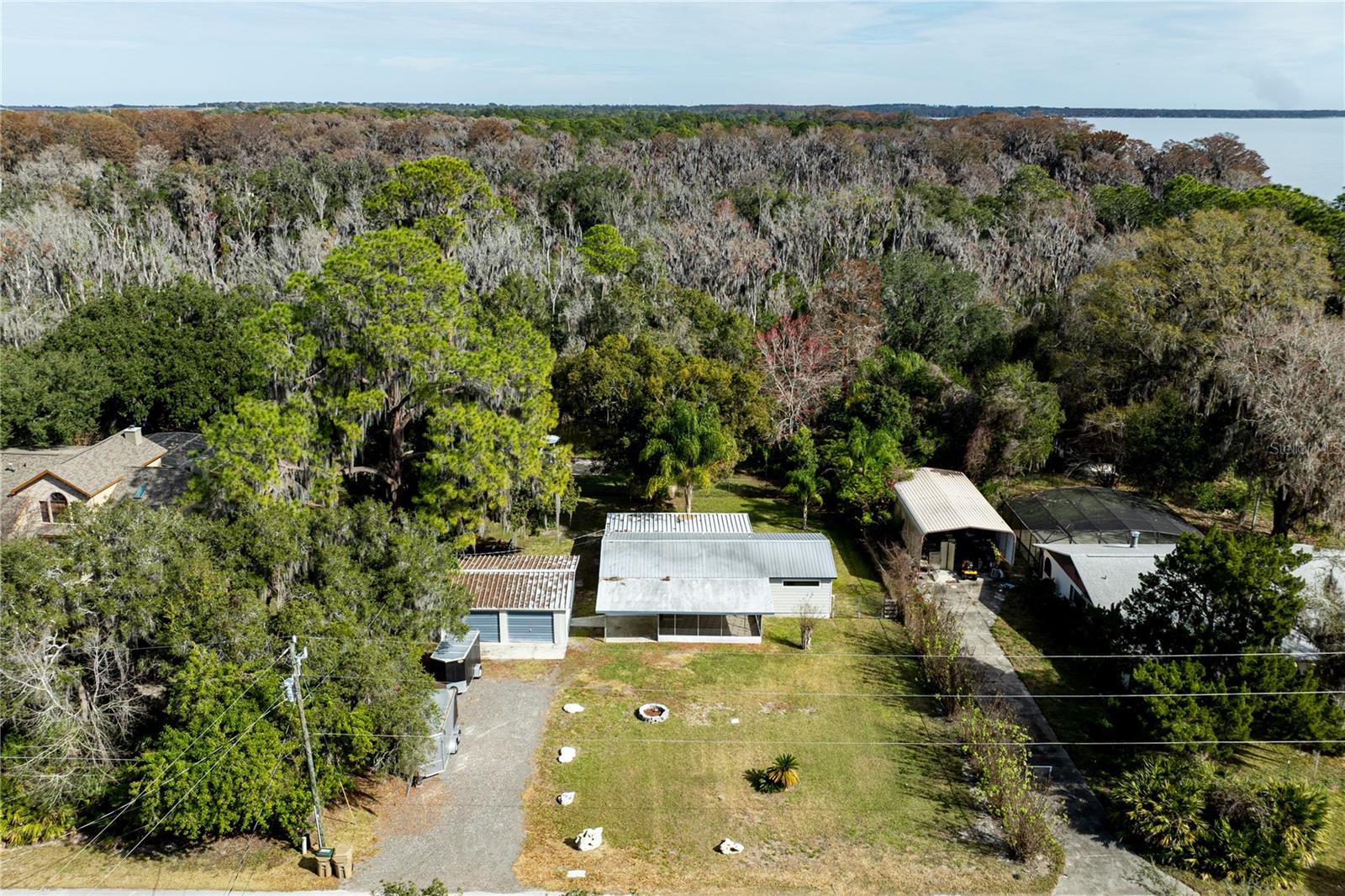 Image 32 of 43 For 11807 Ocklawaha Drive