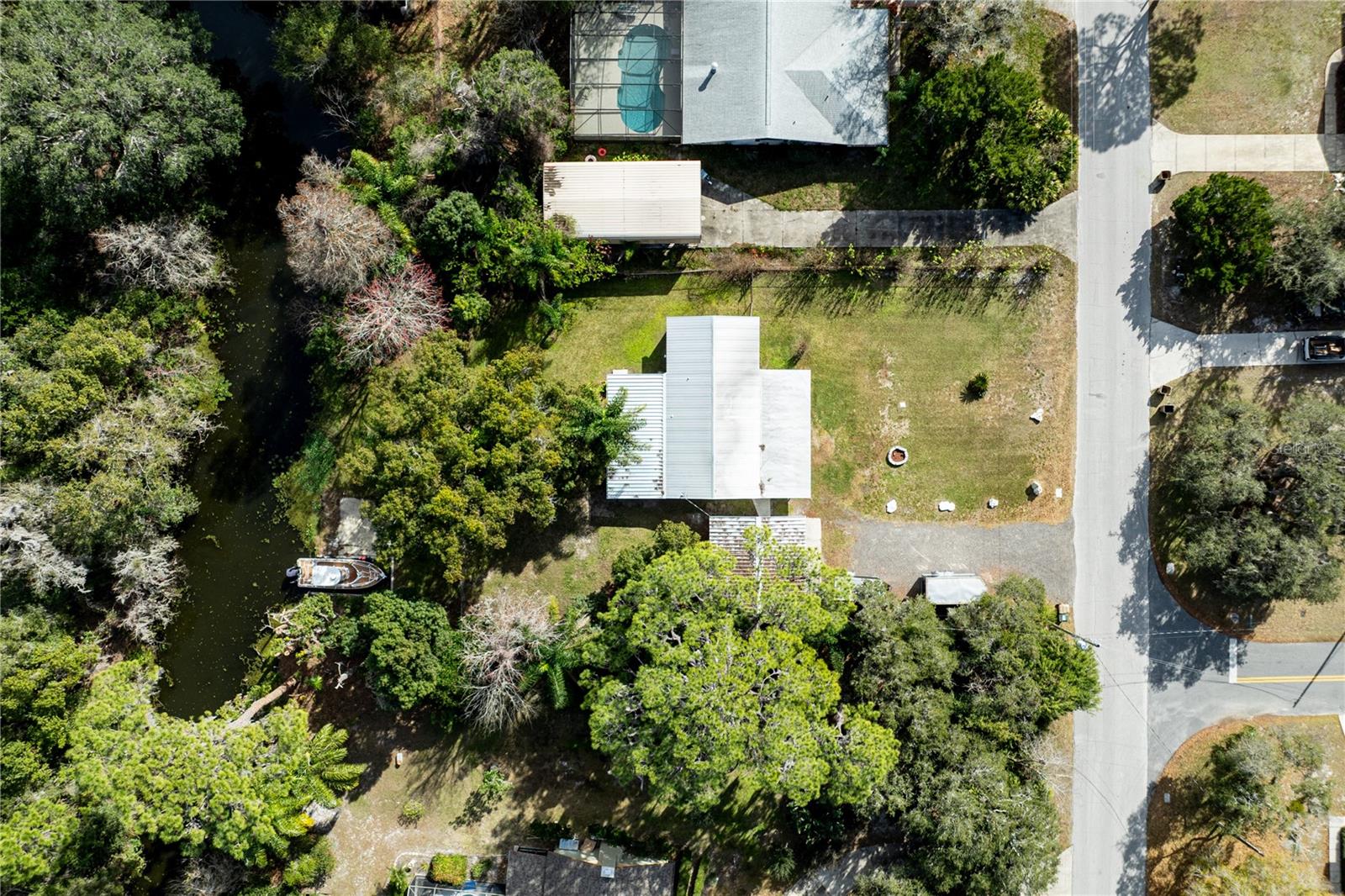 Image 34 of 43 For 11807 Ocklawaha Drive