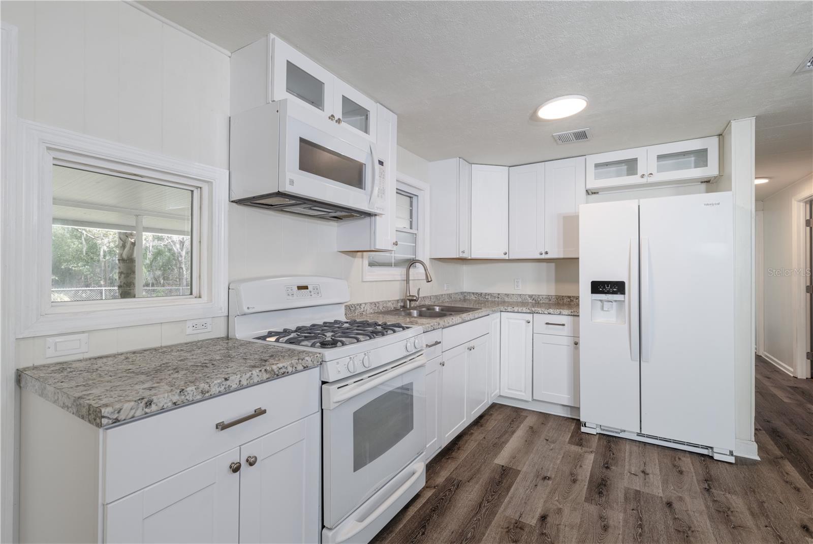 Image 9 of 43 For 11807 Ocklawaha Drive