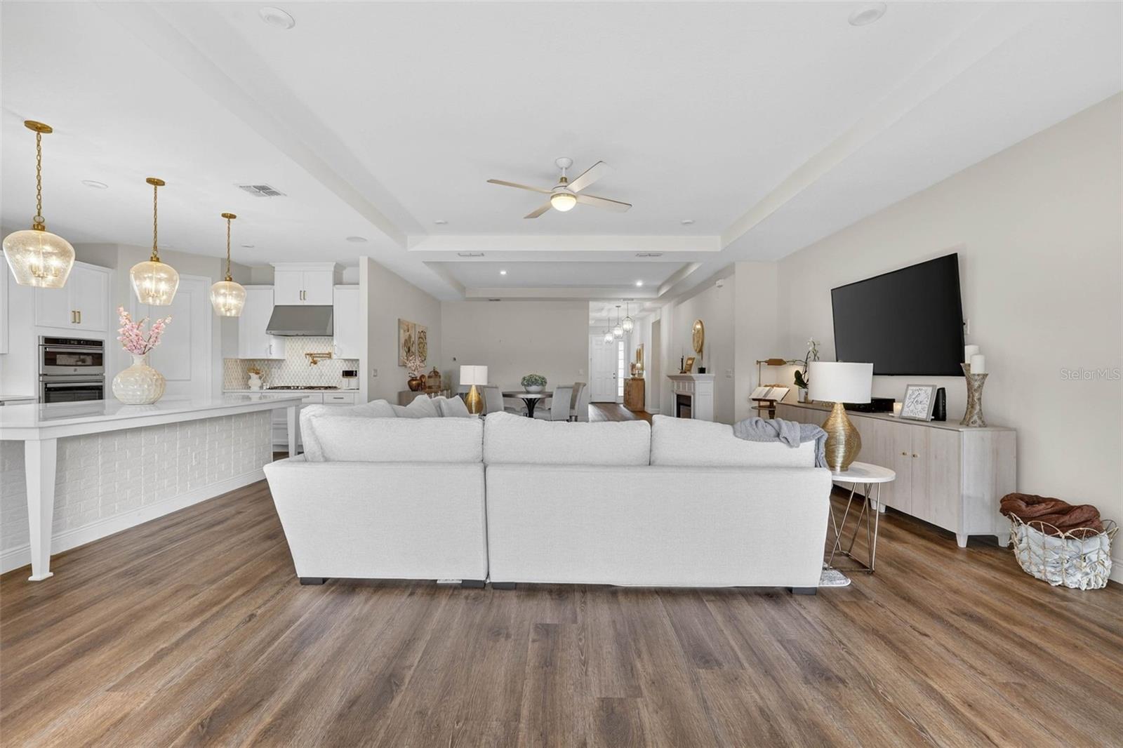 Image 15 of 94 For 910 Zeek Ridge Court