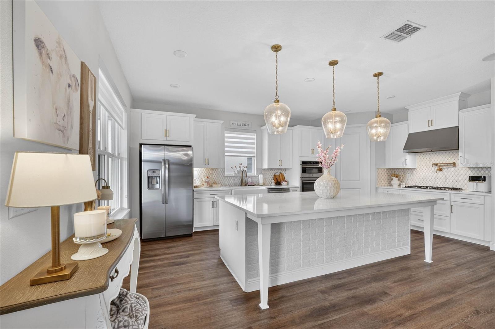 Image 17 of 94 For 910 Zeek Ridge Court