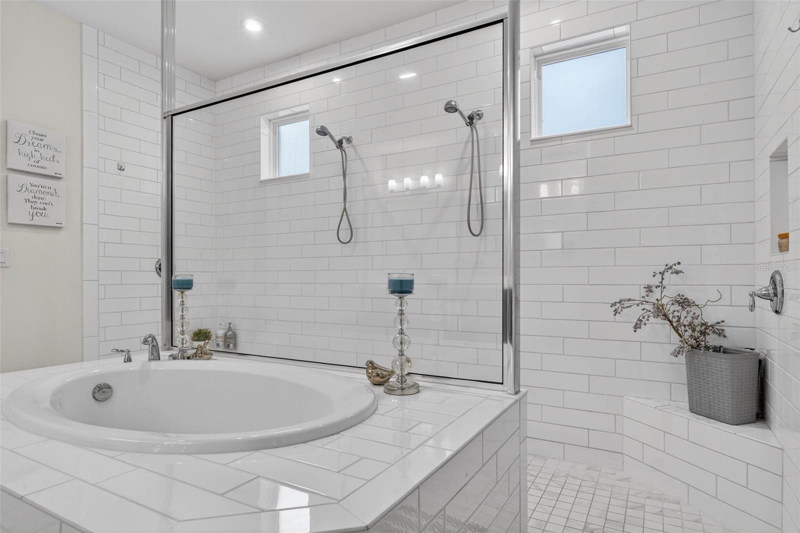 Image 33 of 94 For 910 Zeek Ridge Court