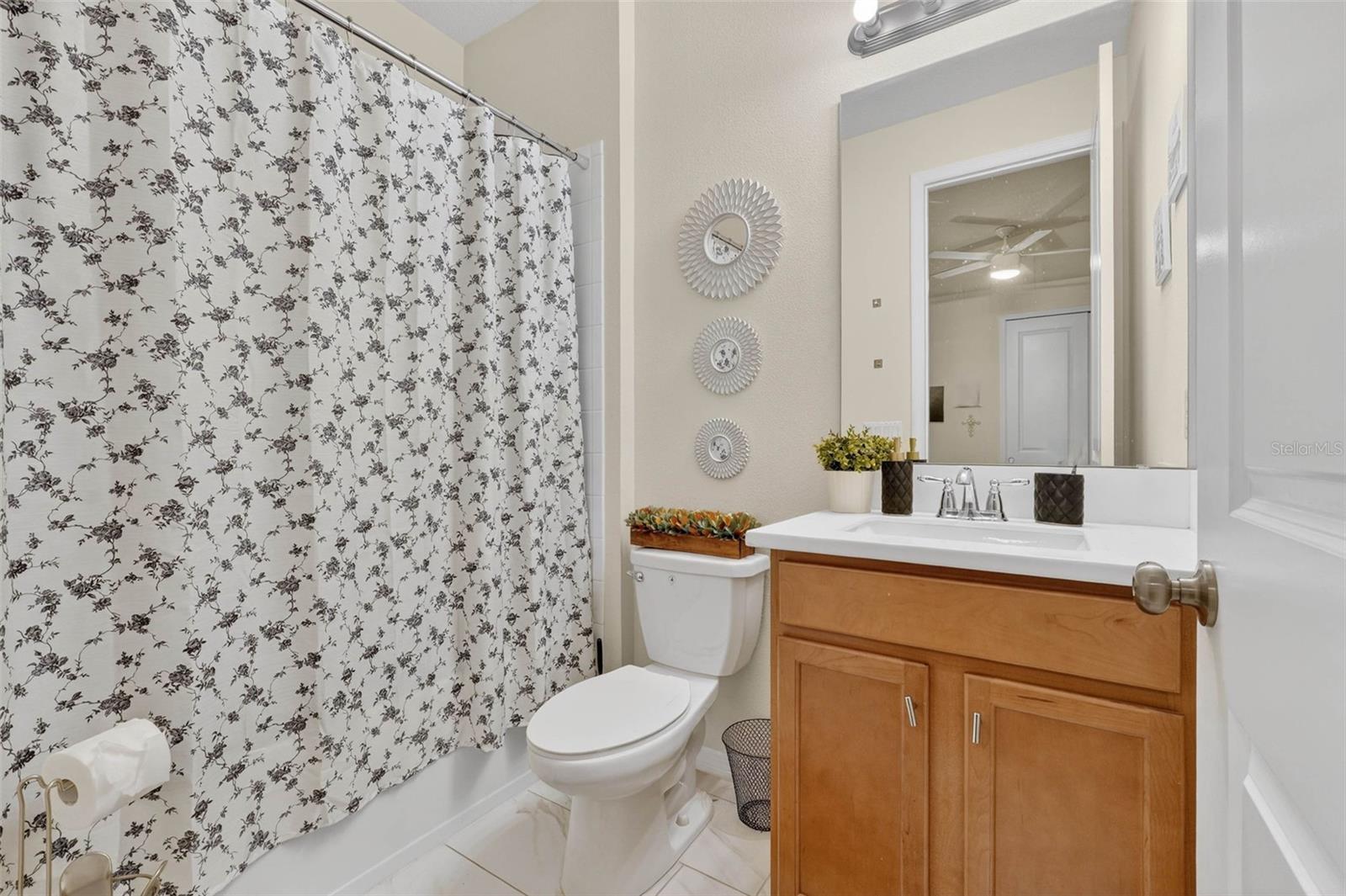 Image 45 of 94 For 910 Zeek Ridge Court