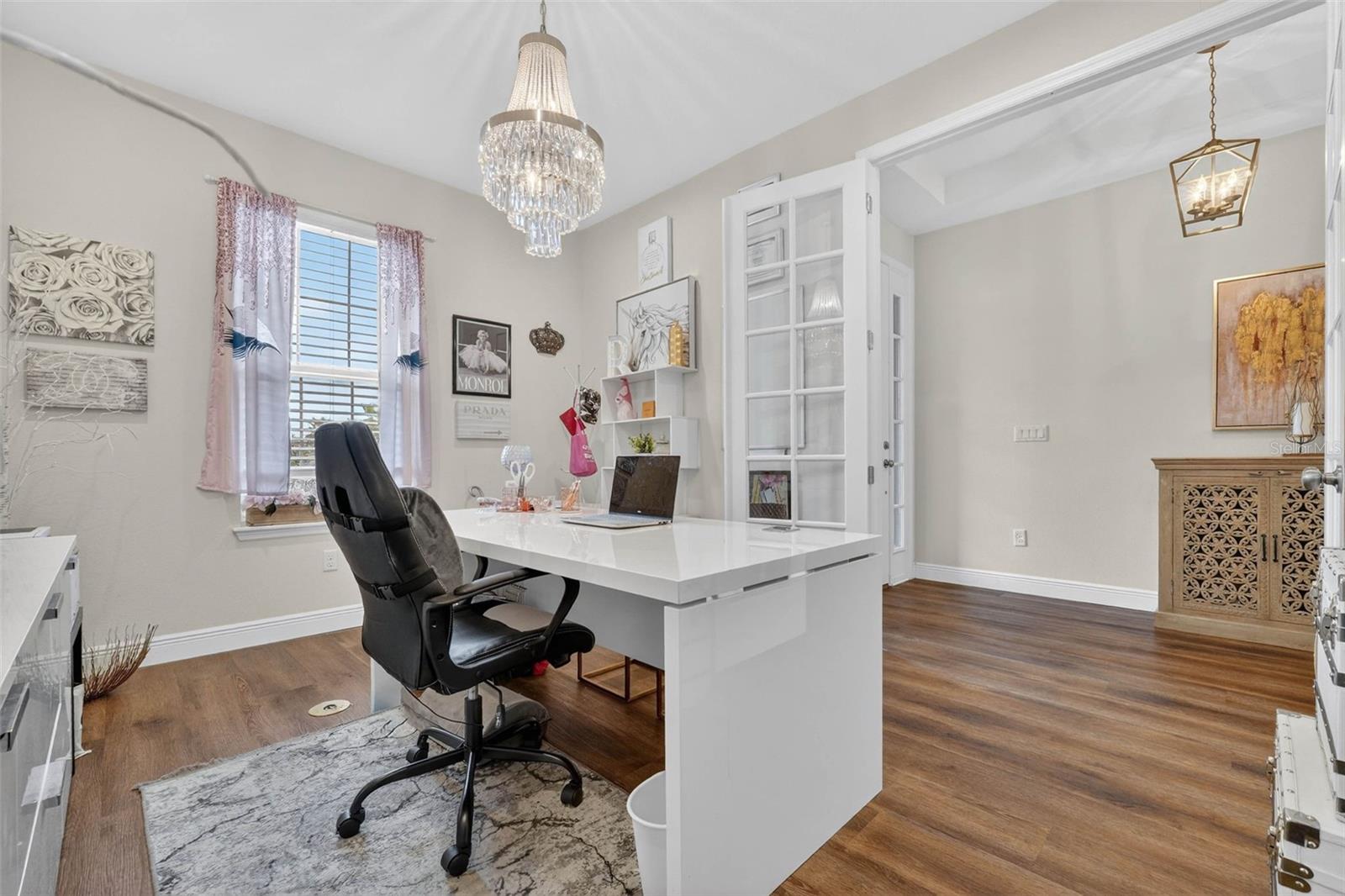 Image 53 of 94 For 910 Zeek Ridge Court