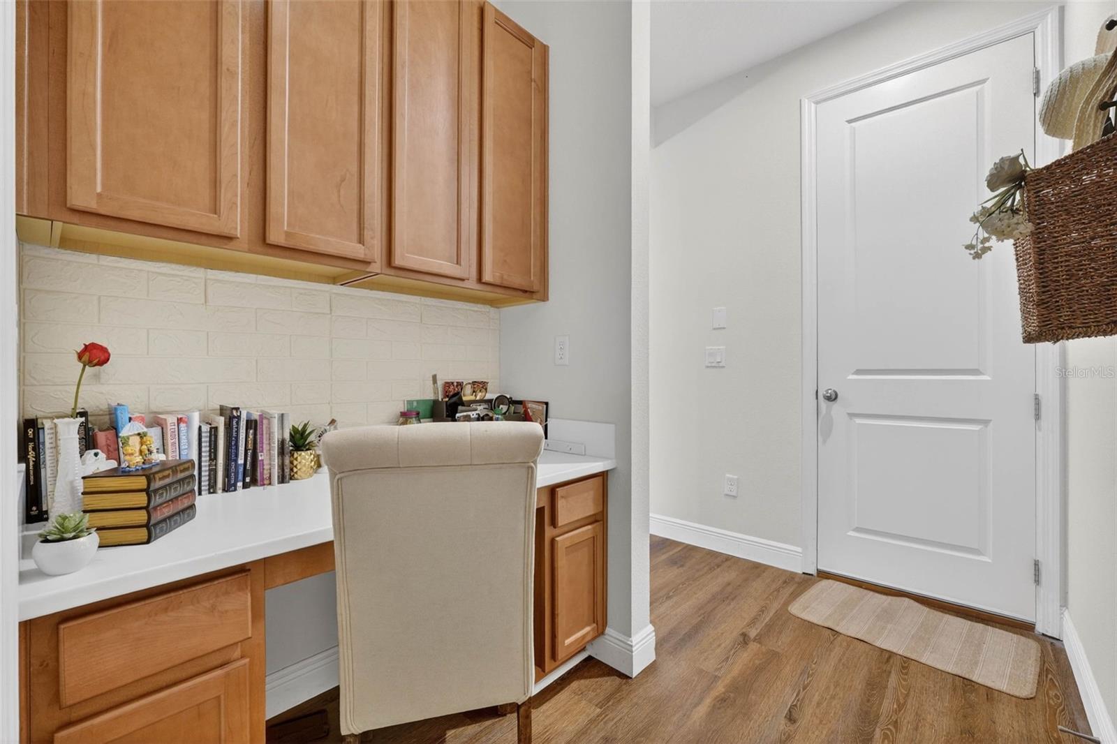 Image 57 of 94 For 910 Zeek Ridge Court