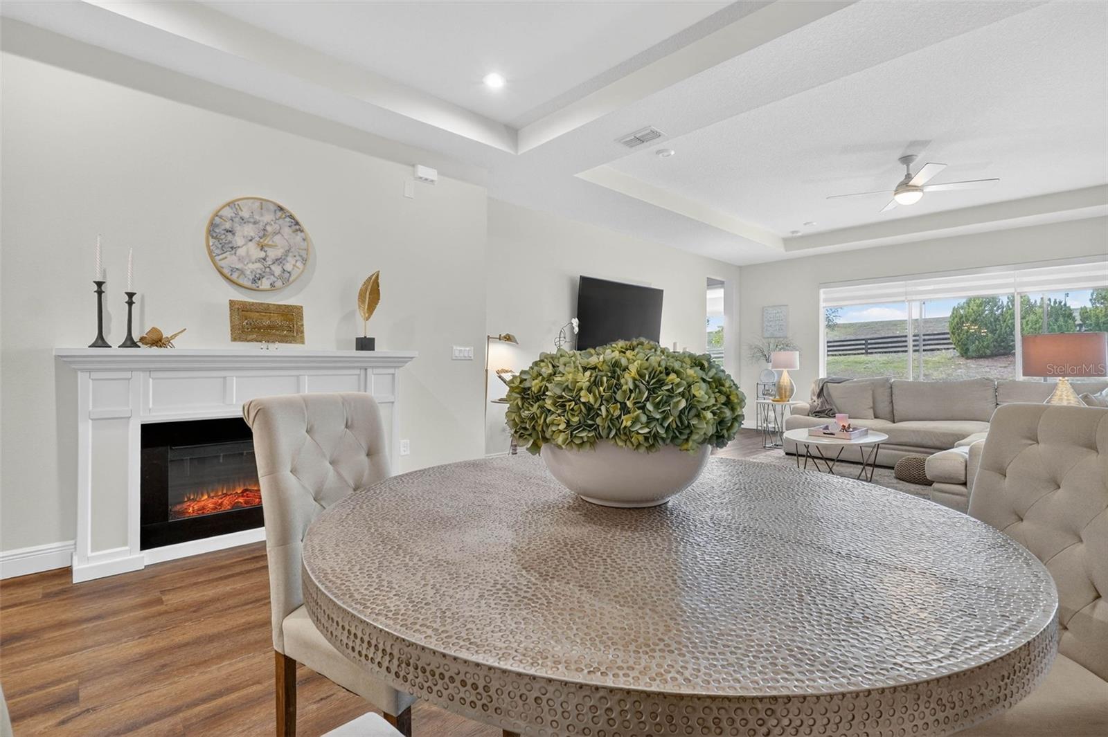 Image 9 of 94 For 910 Zeek Ridge Court