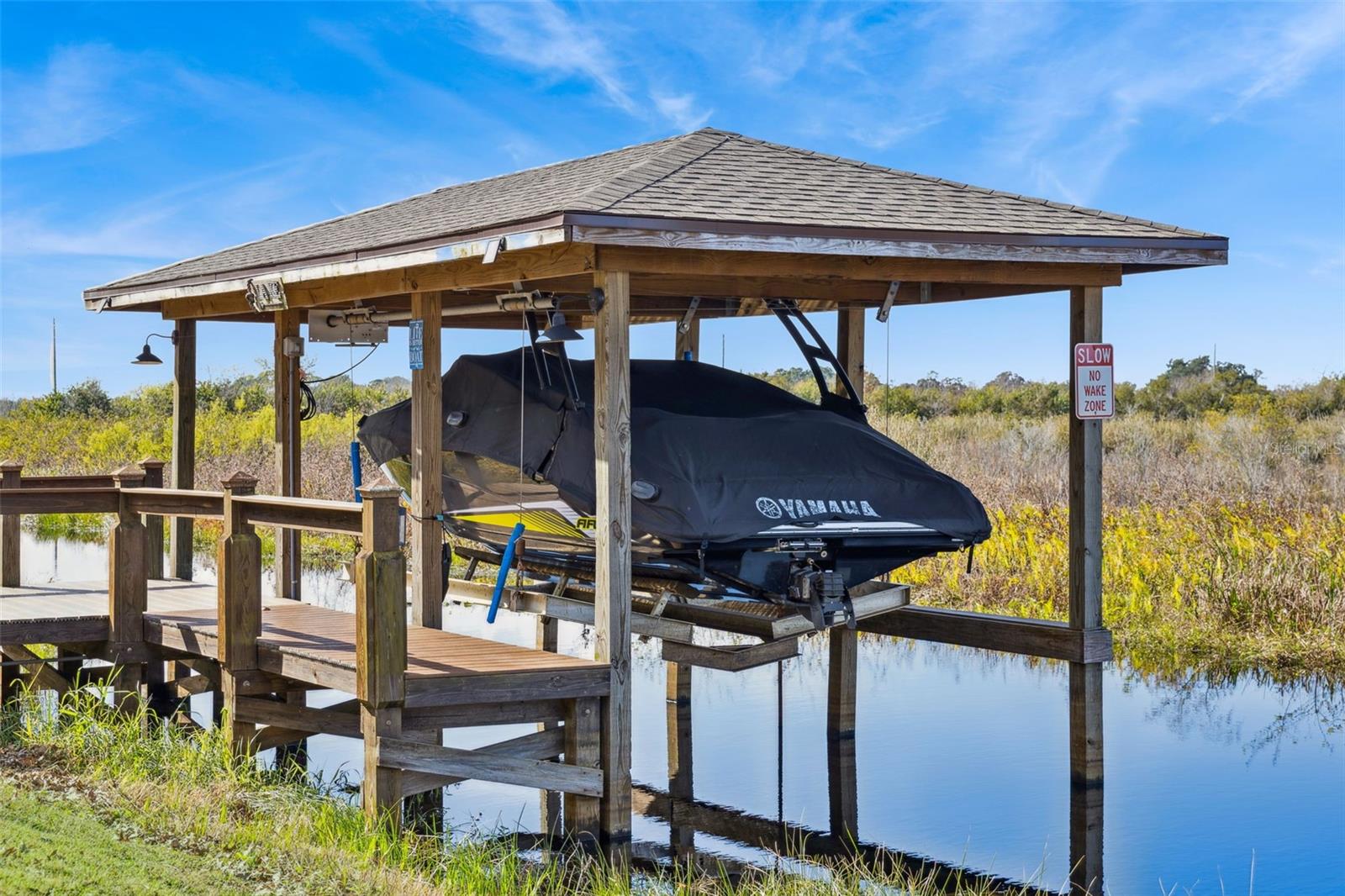 Image 37 of 61 For 1127 White Water Bay Drive