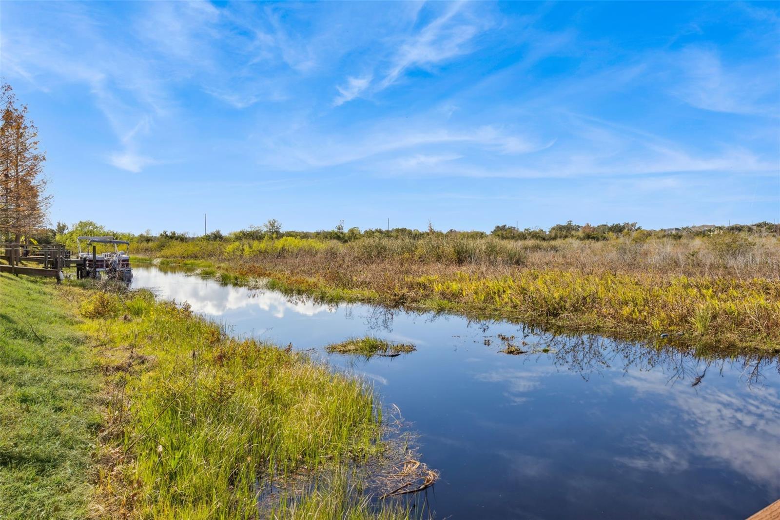 Image 43 of 61 For 1127 White Water Bay Drive