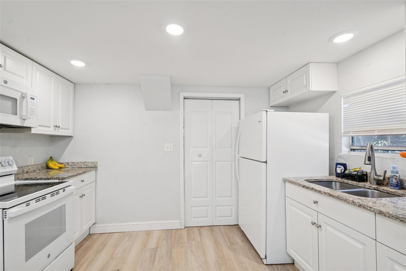 Image 15 of 29 For 2432 2nd Street