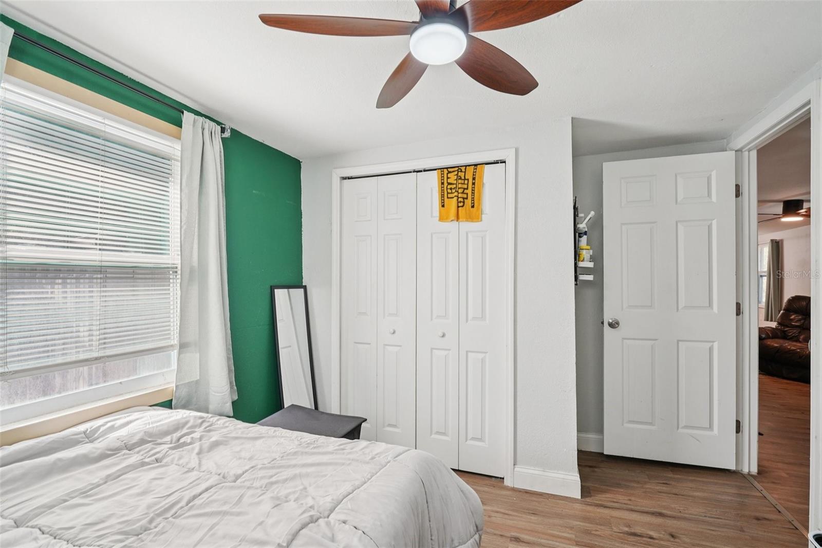 Image 20 of 29 For 2432 2nd Street