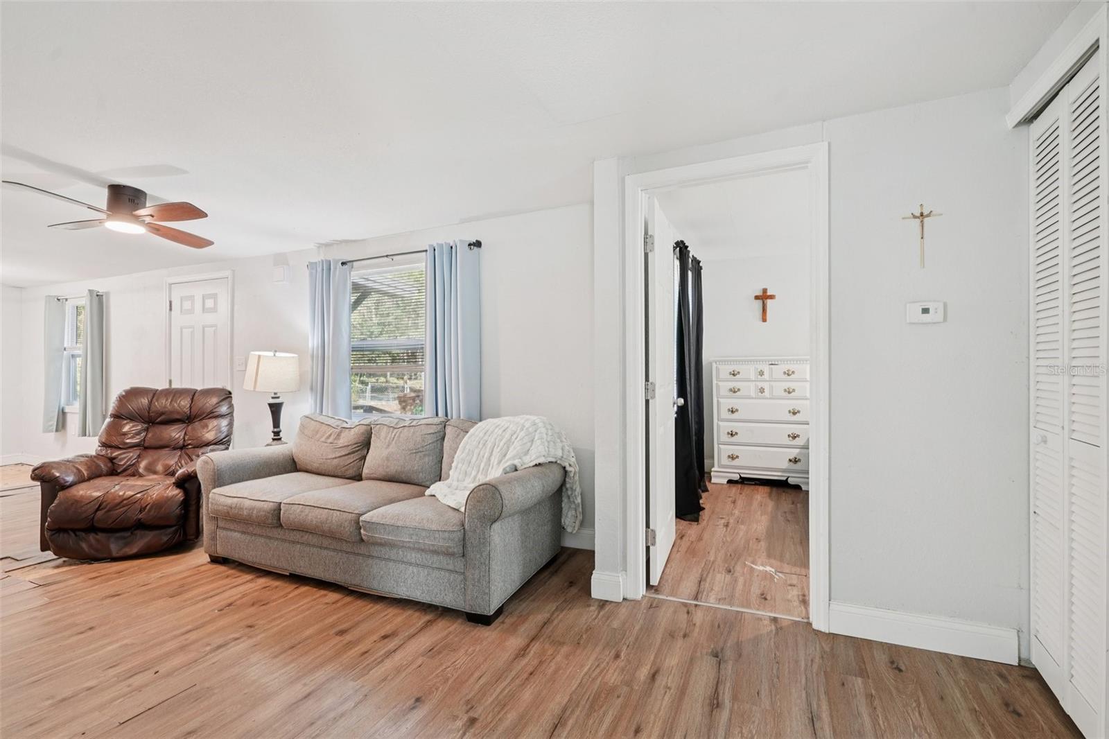 Image 9 of 29 For 2432 2nd Street