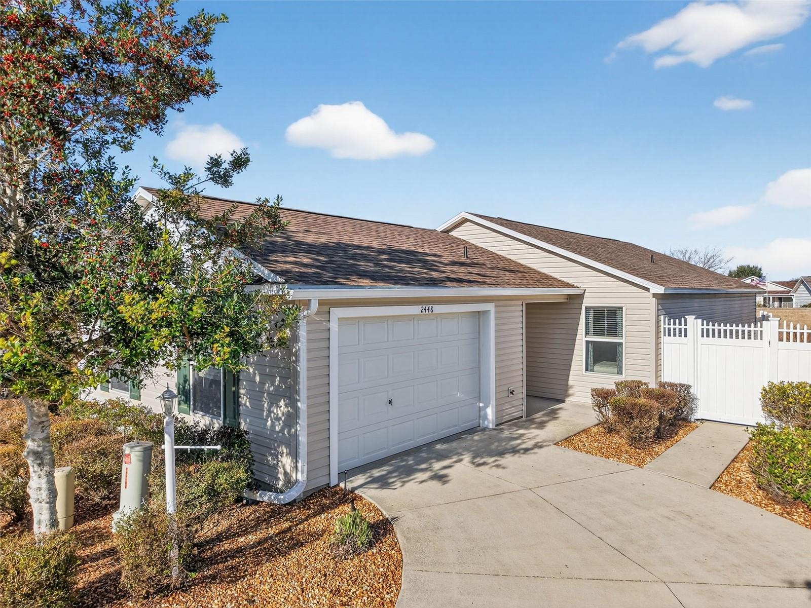 Details for 2448 Ravenwood Lane, THE VILLAGES, FL 32162