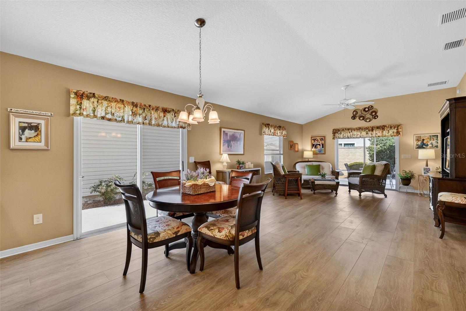 Image 11 of 39 For 2448 Ravenwood Lane