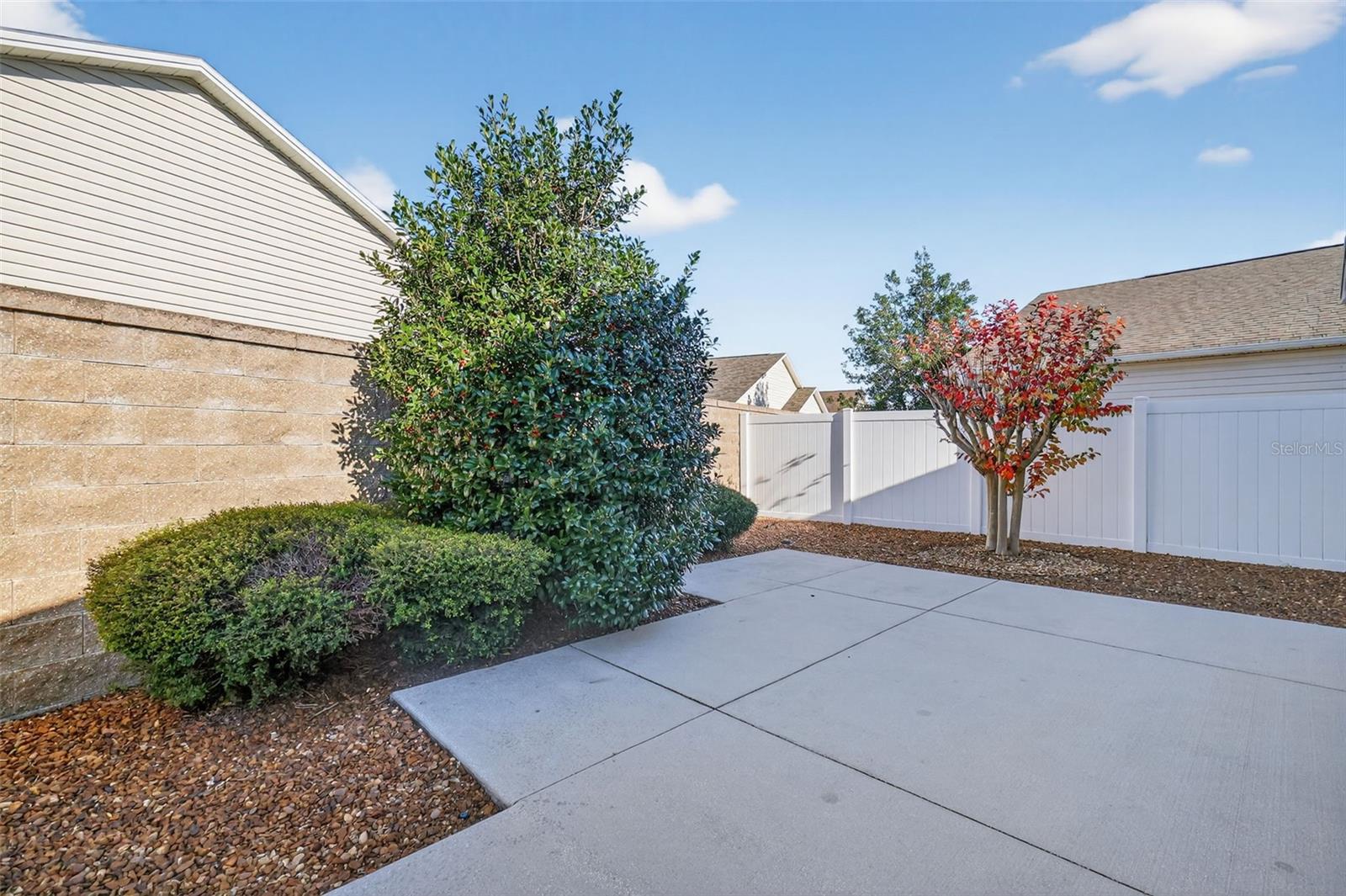 Image 31 of 39 For 2448 Ravenwood Lane