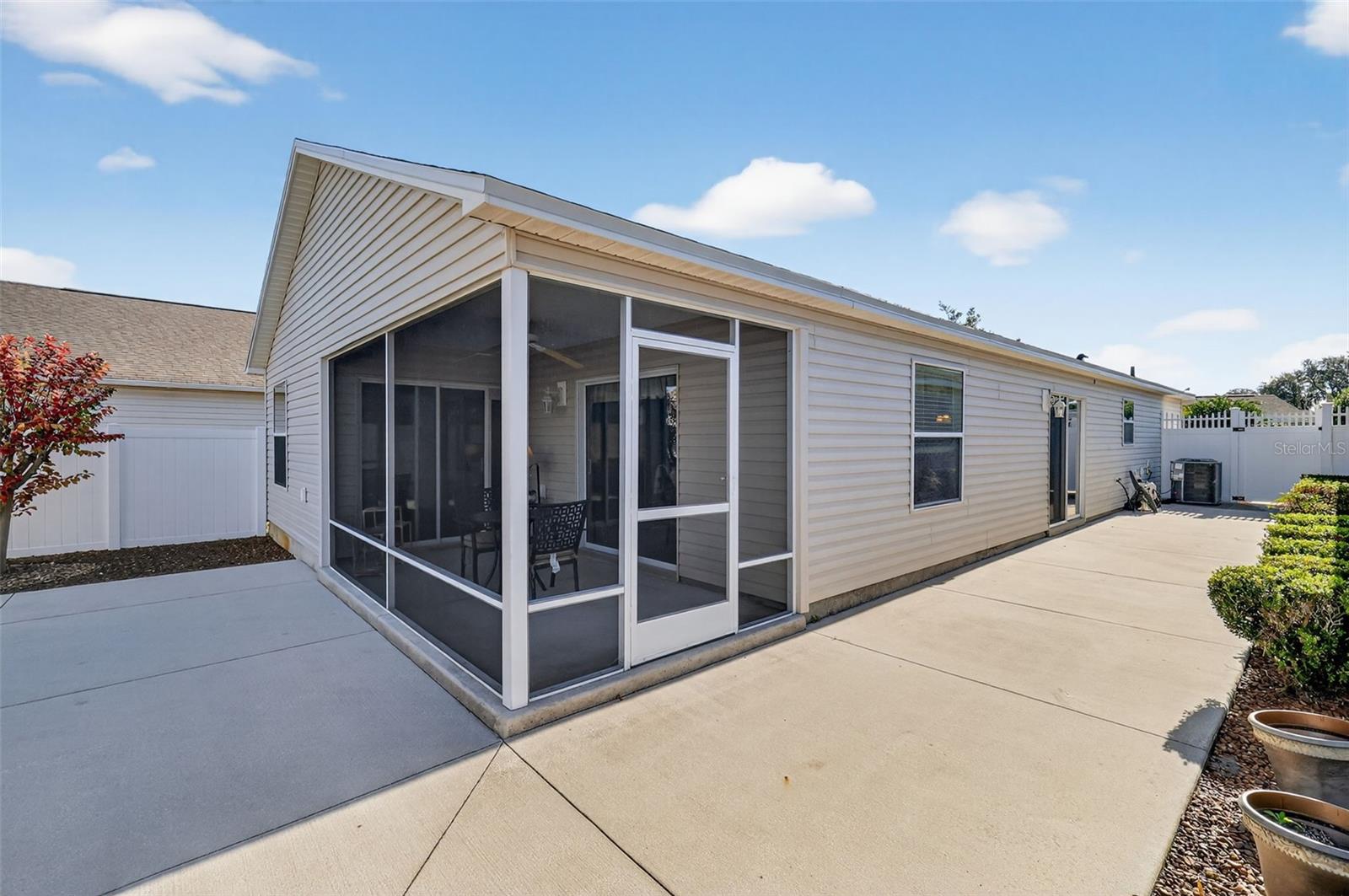 Image 33 of 39 For 2448 Ravenwood Lane