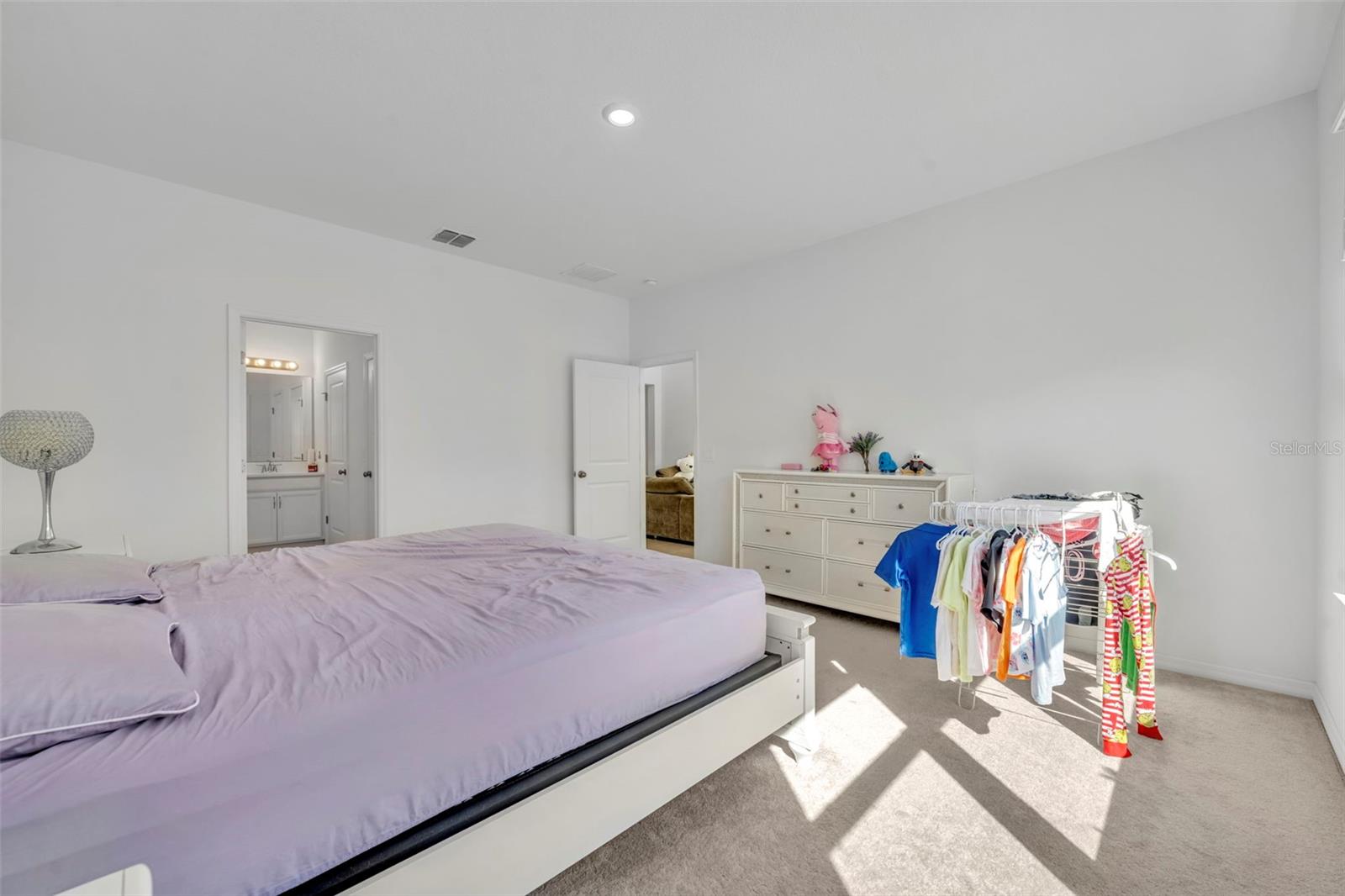 Image 20 of 63 For 2821 Hilltop Road