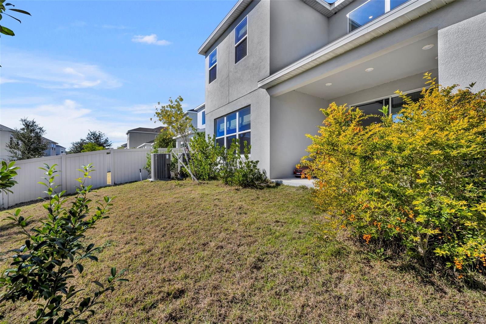 Image 35 of 63 For 2821 Hilltop Road