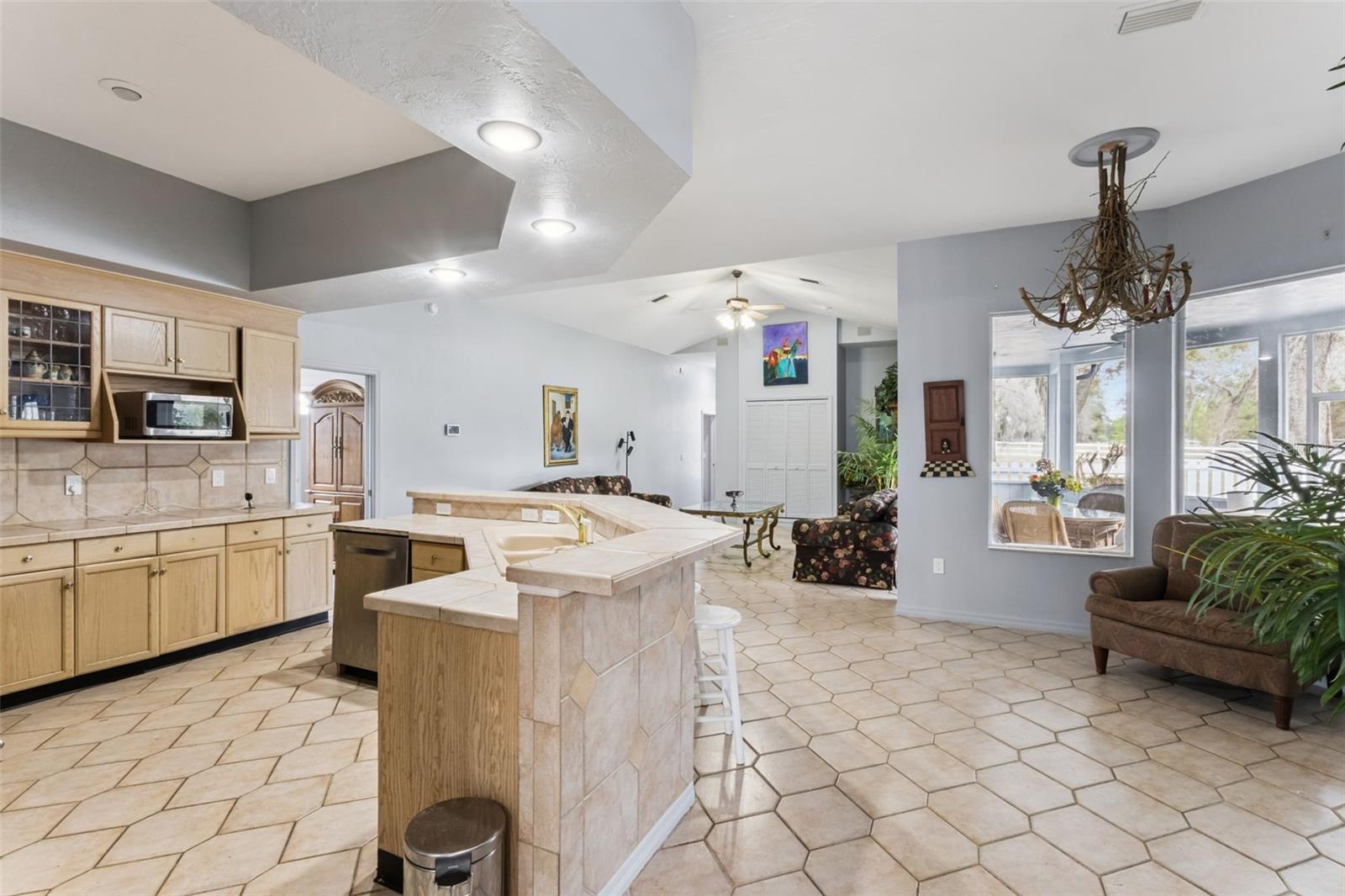 Image 18 of 74 For 33015 Sahara Court